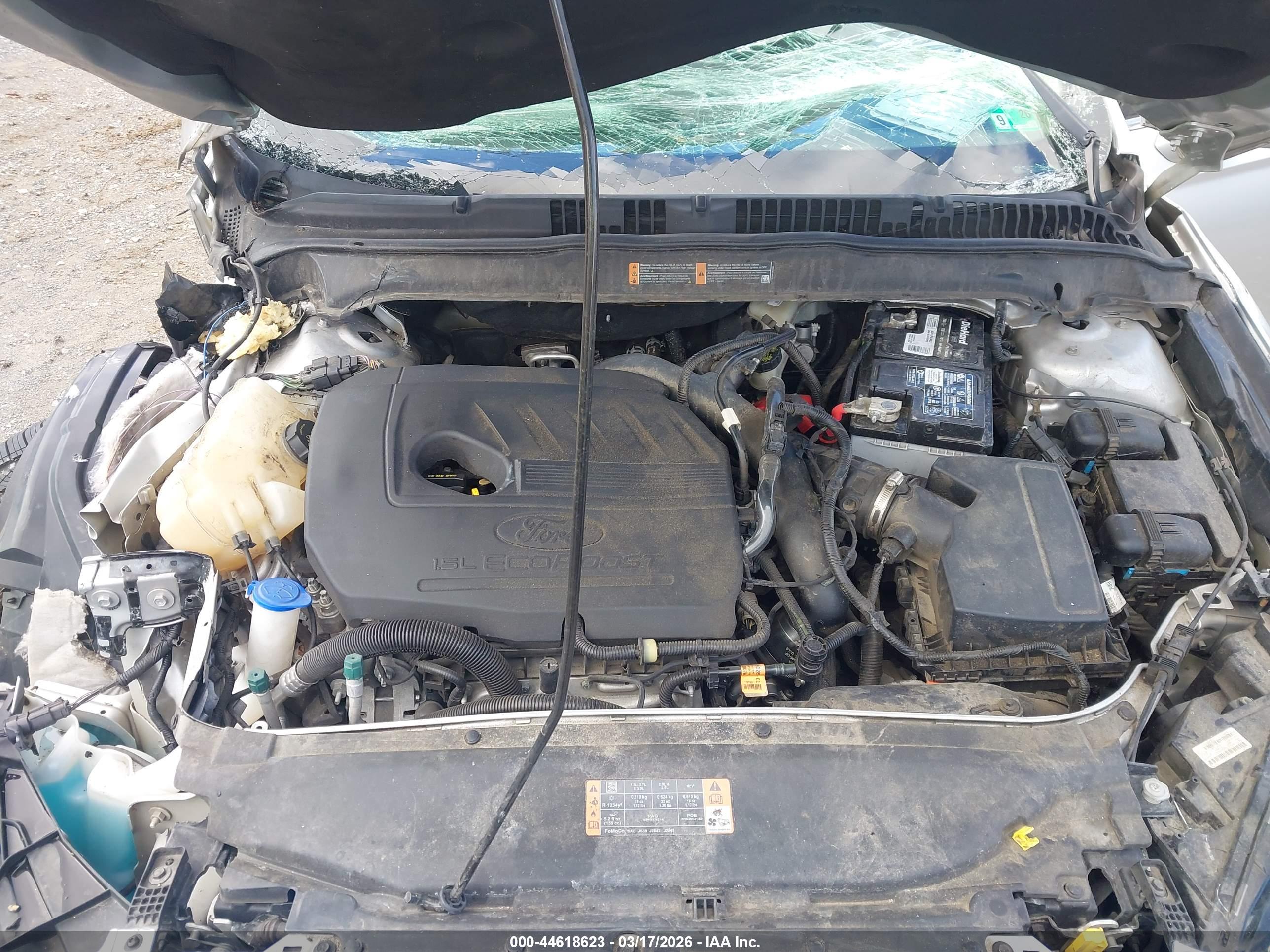 FORD FUSION image 10