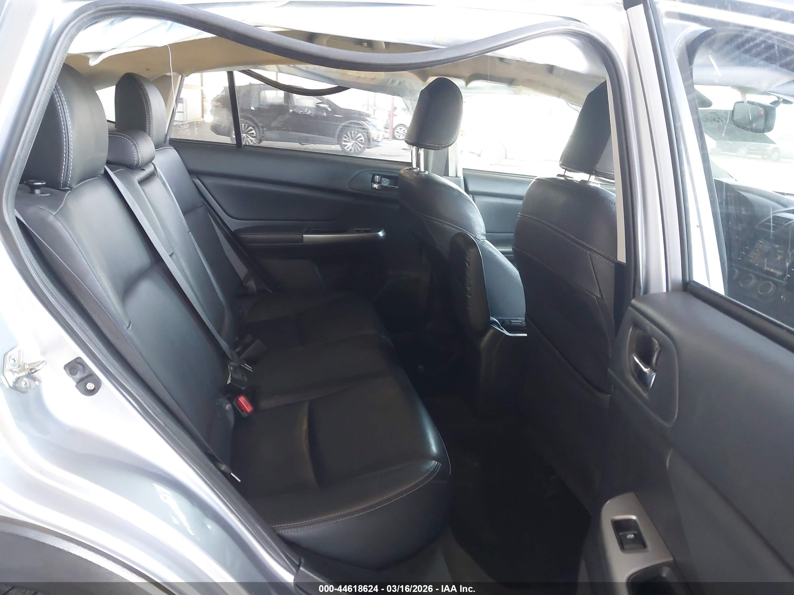 SUBARU XV image 8