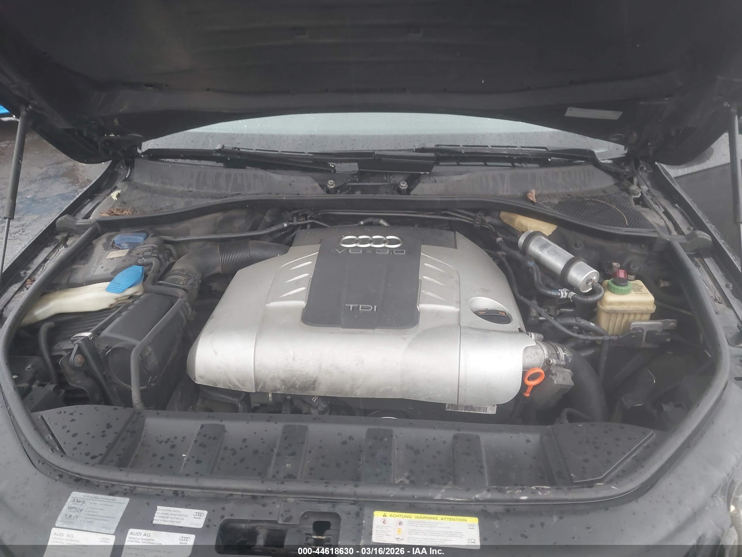 AUDI Q7 image 10