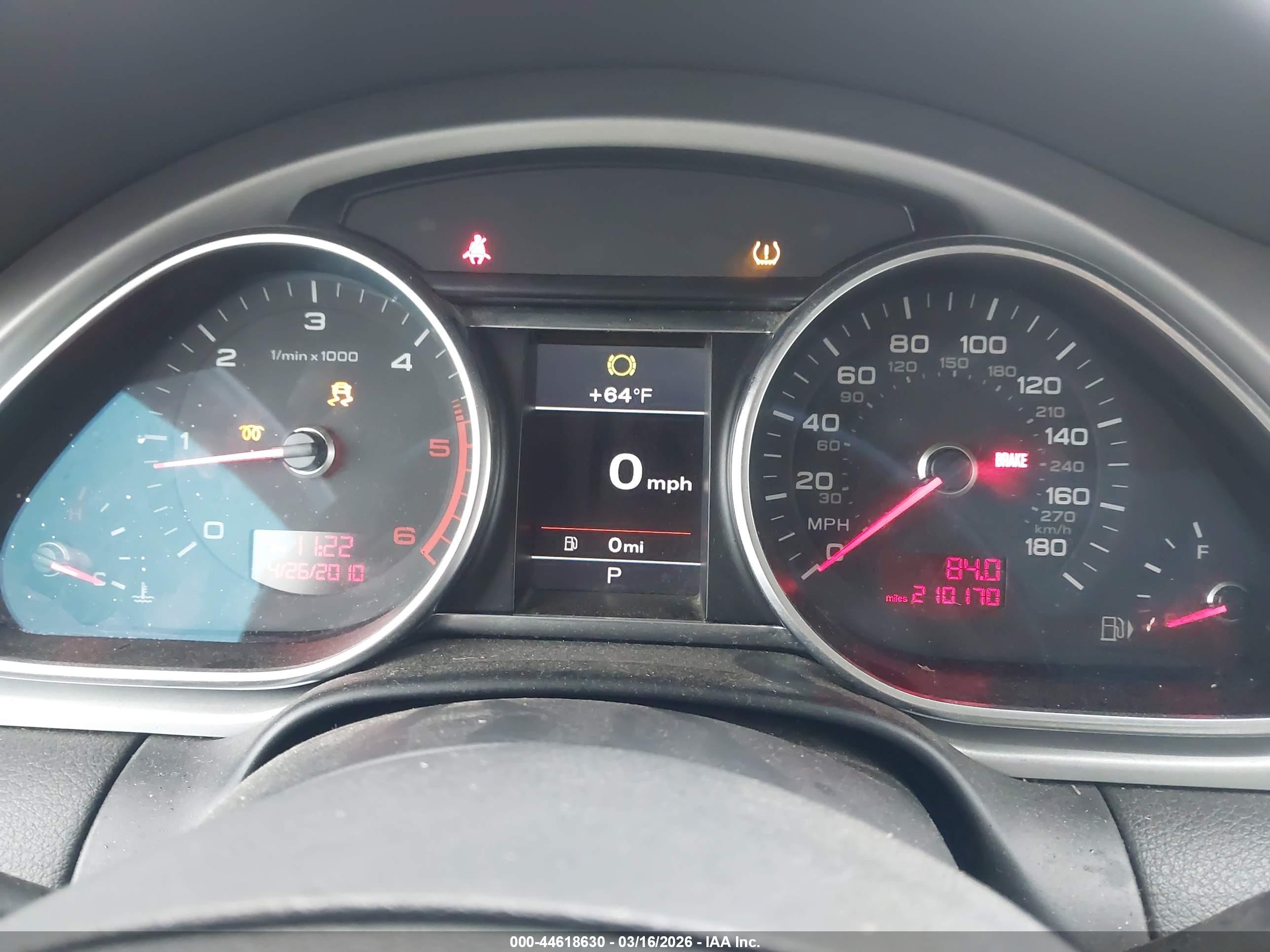 AUDI Q7 image 7