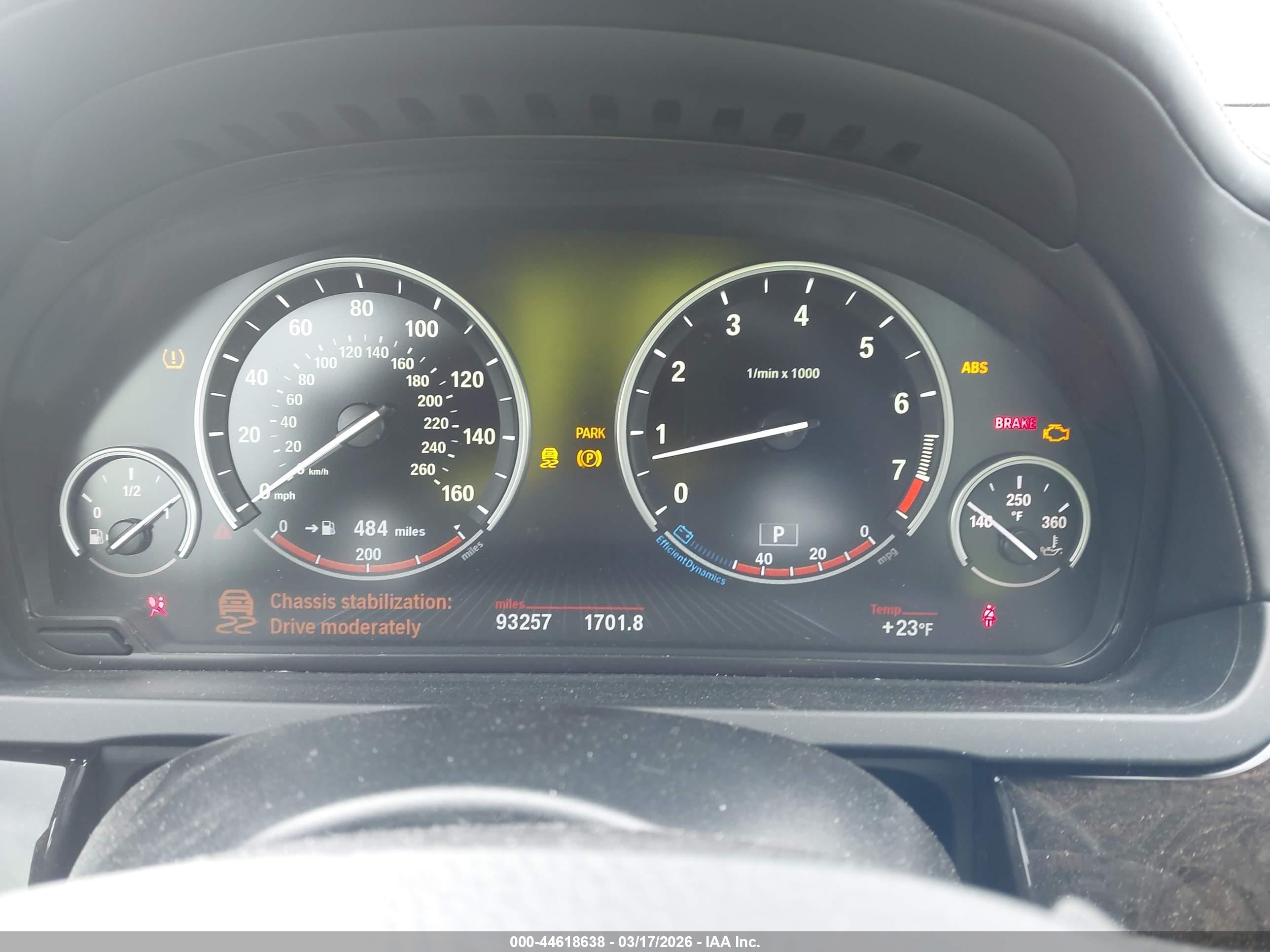 BMW 750I image 7