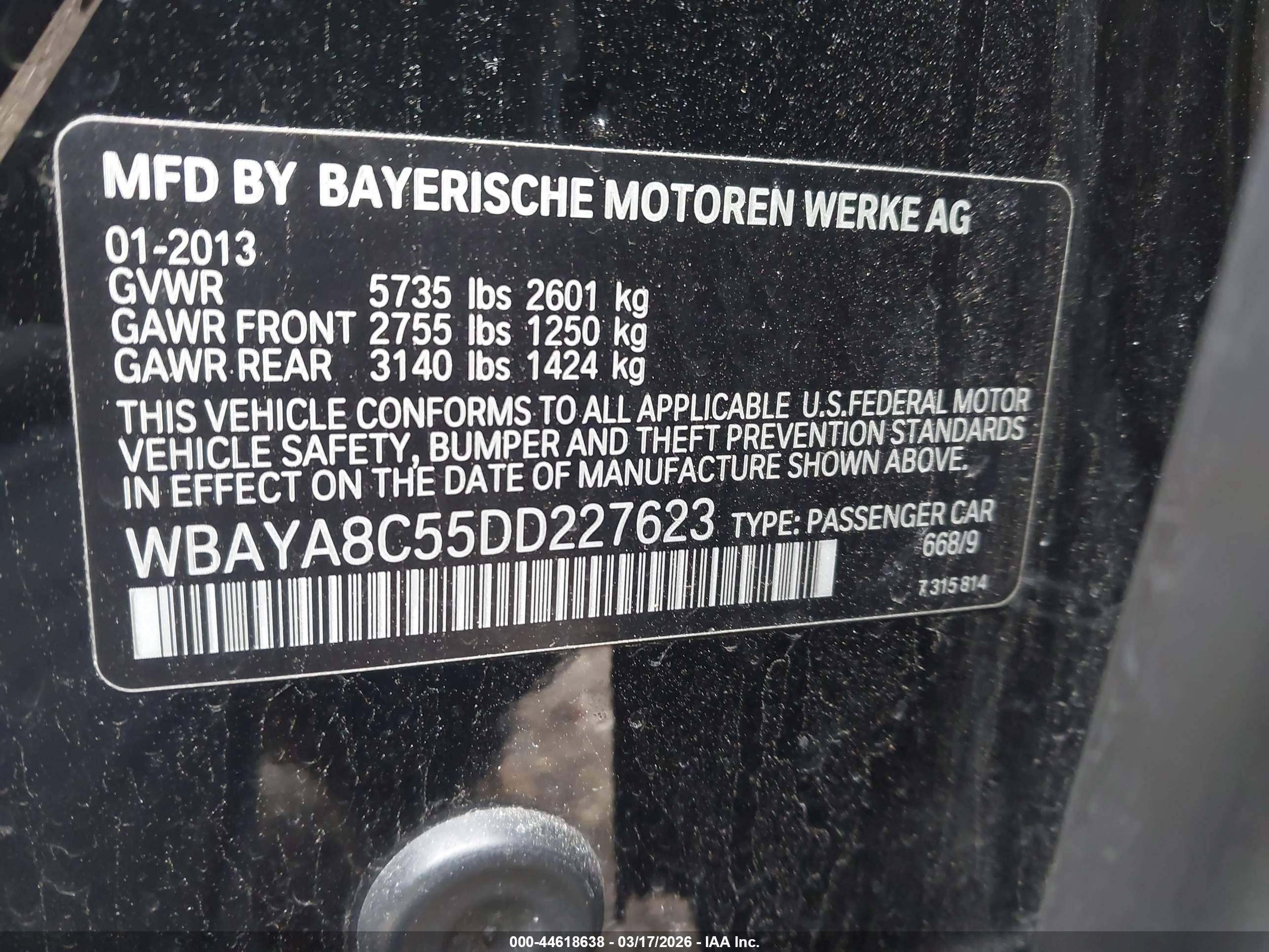 BMW 750I image 9
