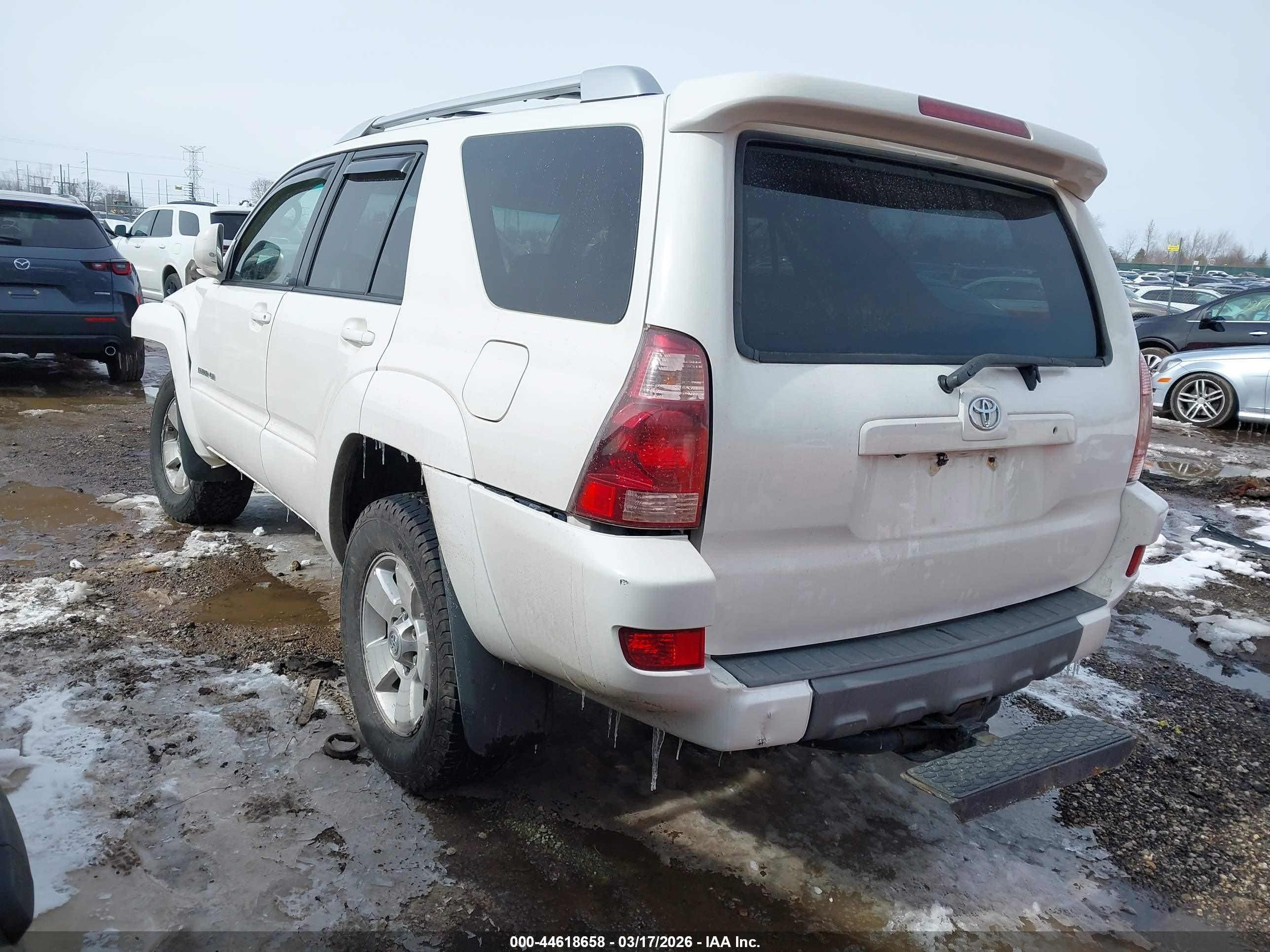 TOYOTA 4RUNNER image 3