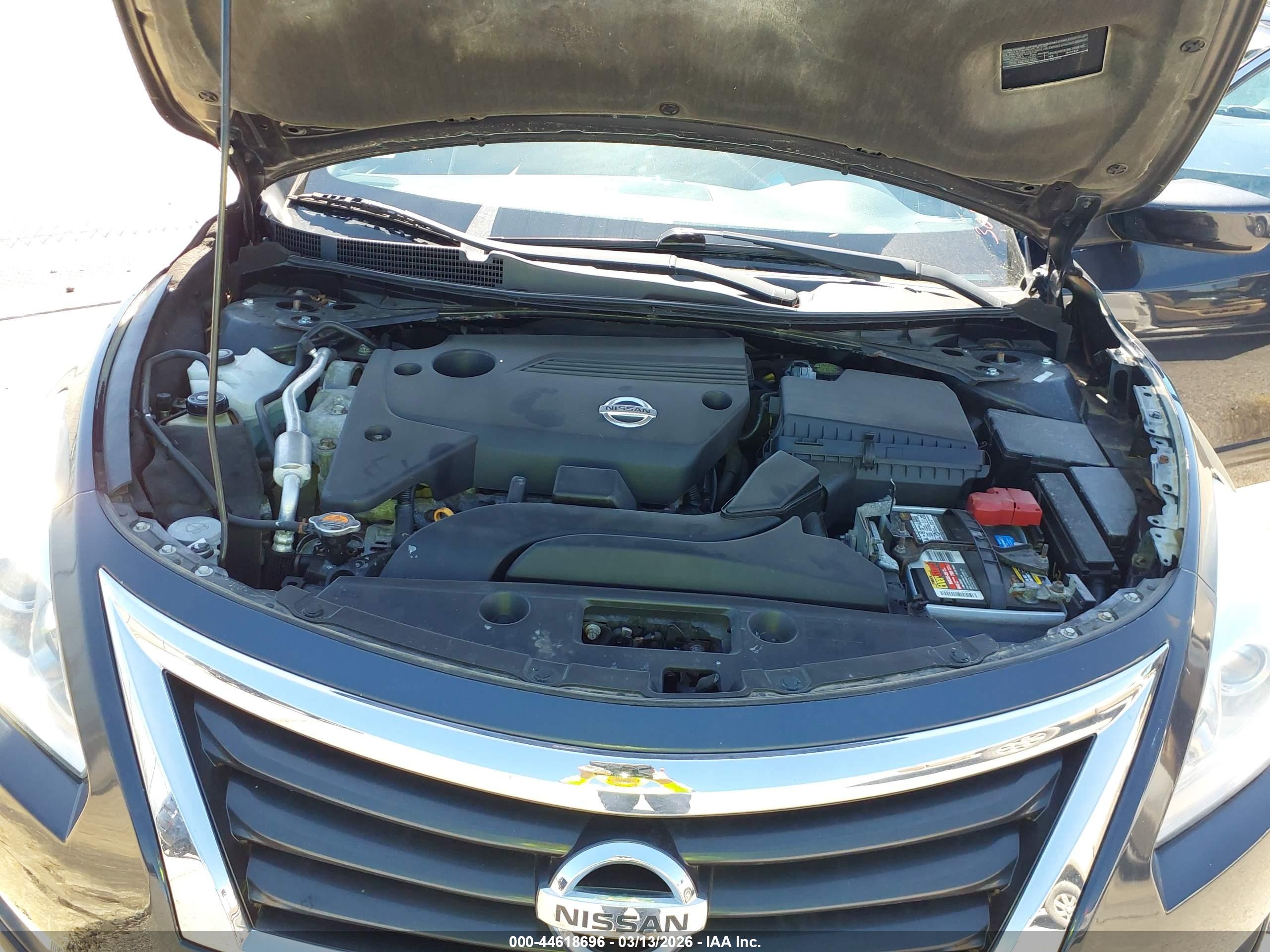 NISSAN ALTIMA image 10