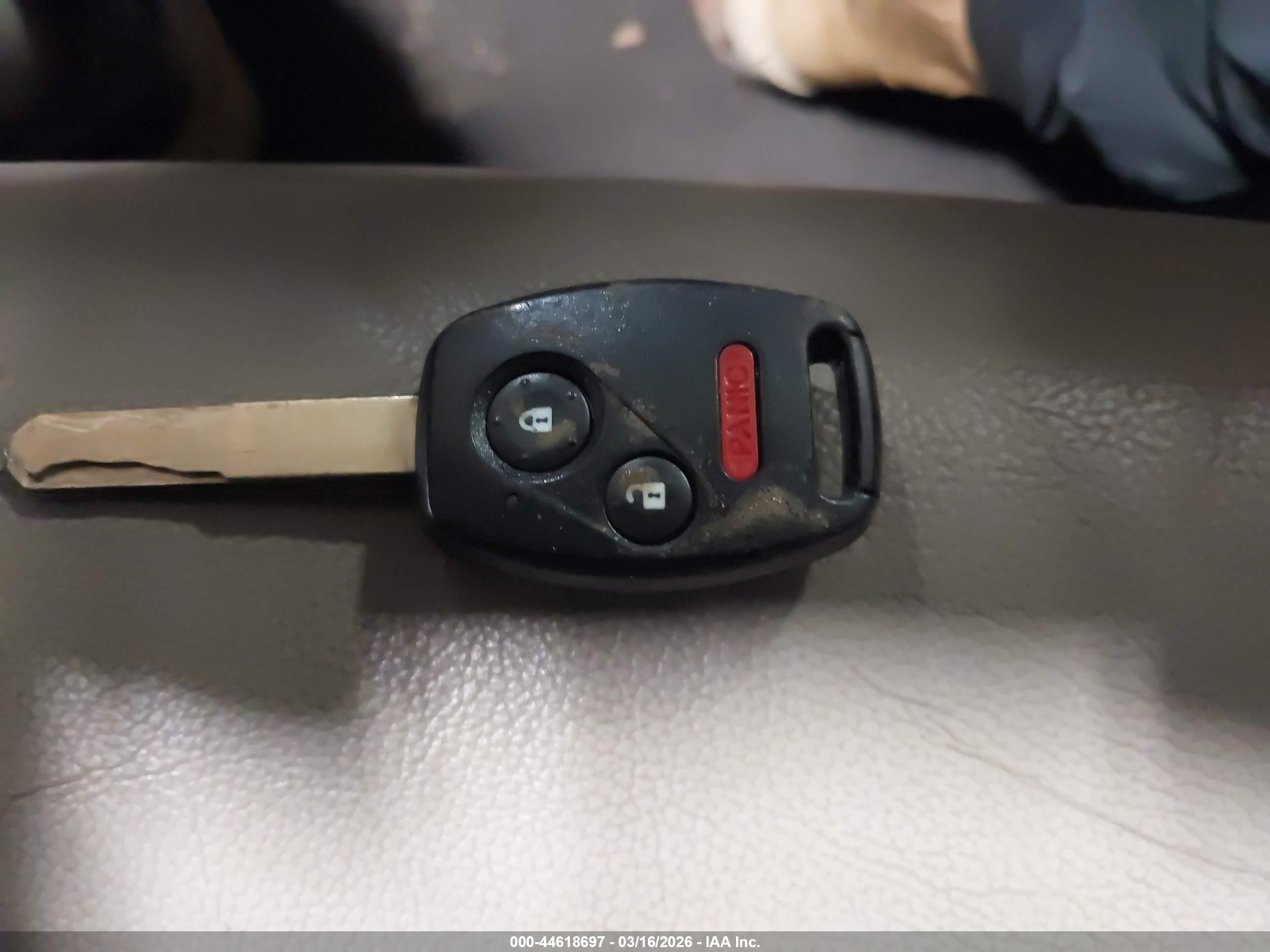 HONDA CR-V image 11