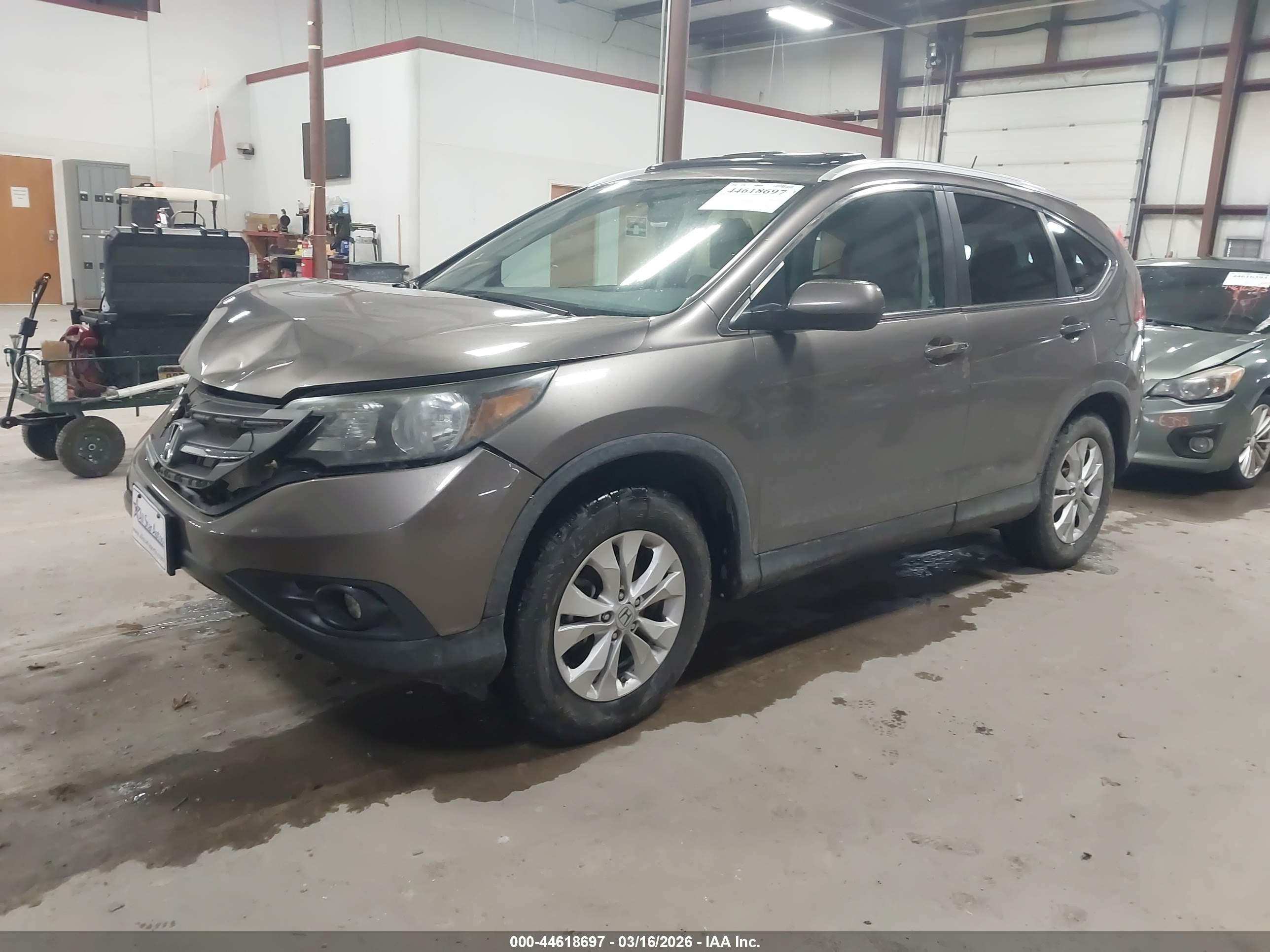 HONDA CR-V image 2
