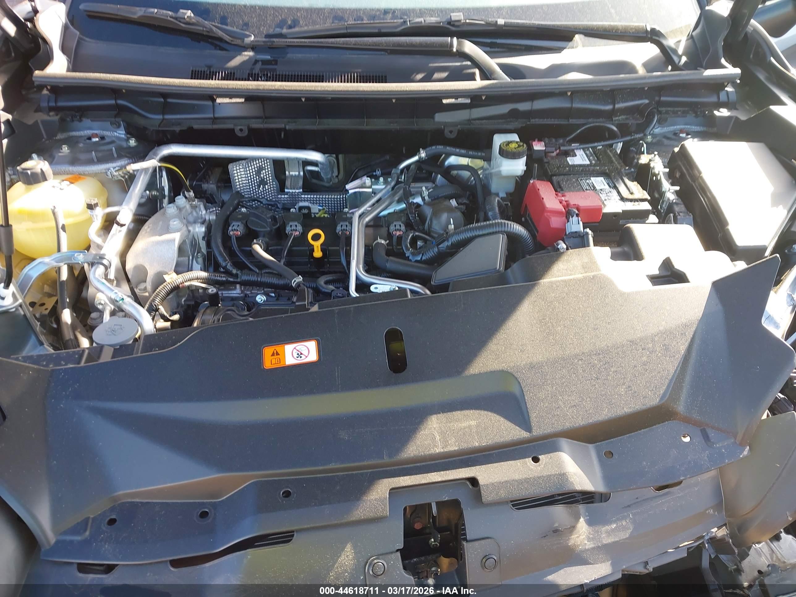 MITSUBISHI OUTLANDER image 10