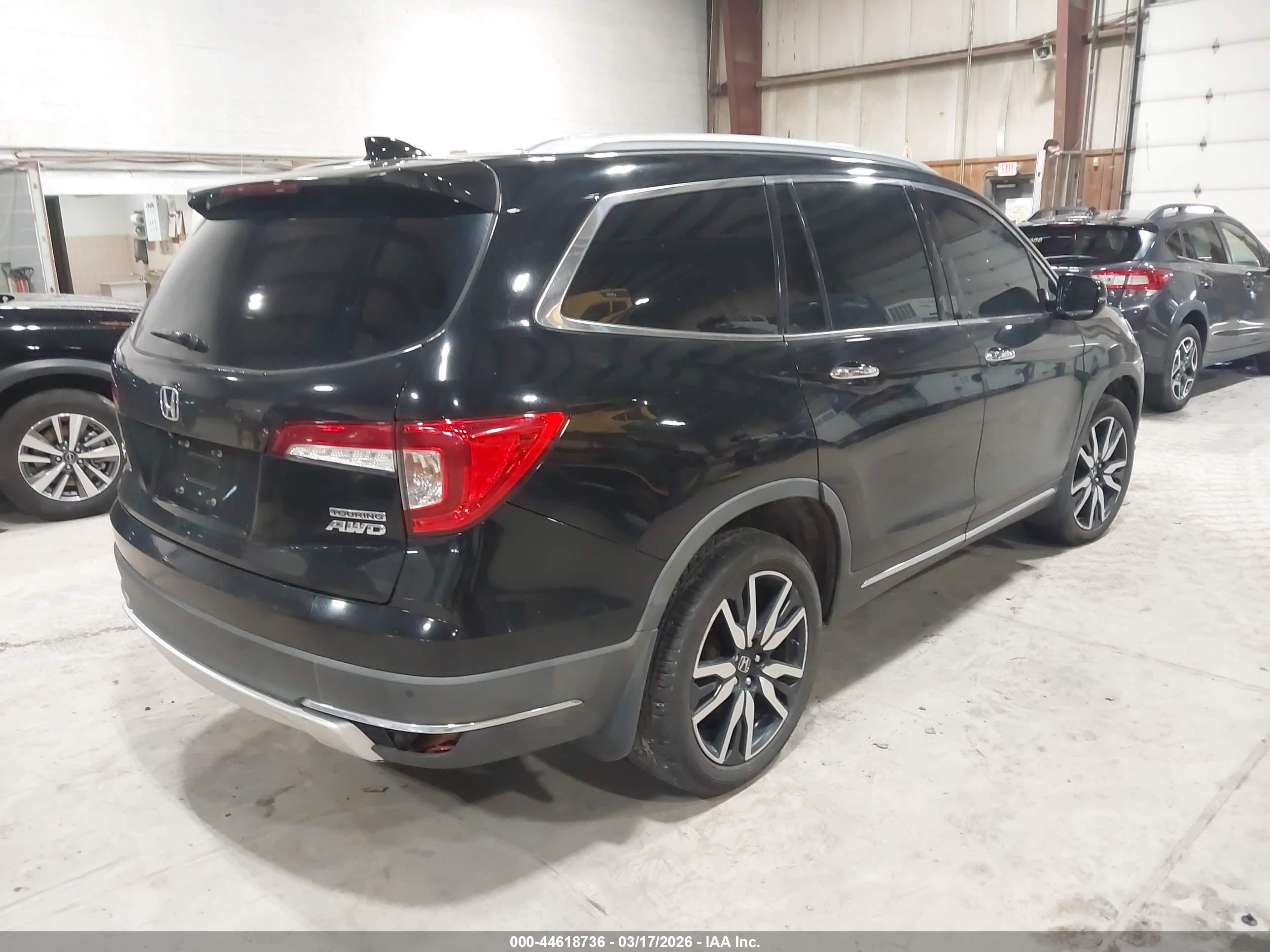 HONDA PILOT image 4