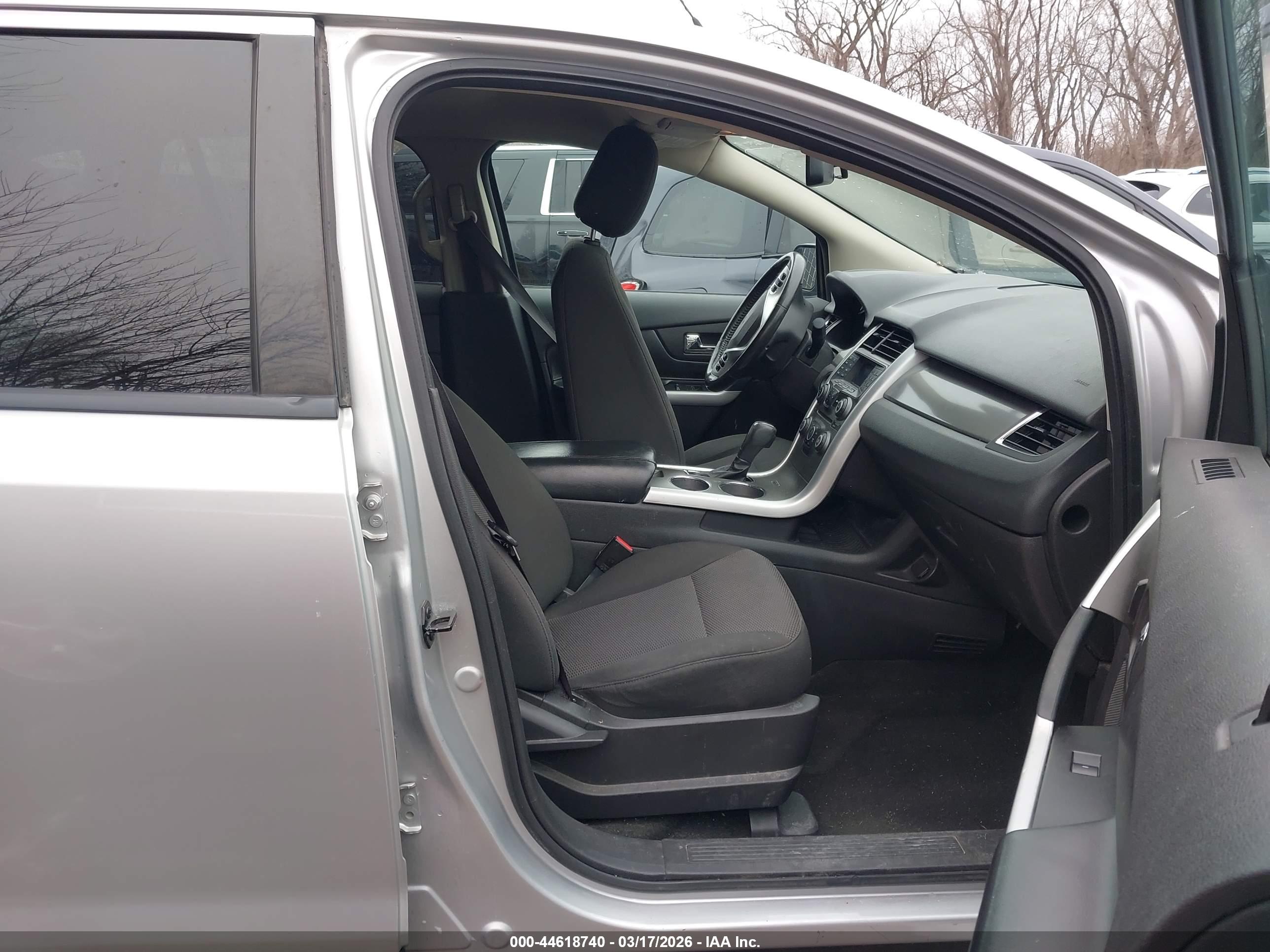 FORD EDGE image 5