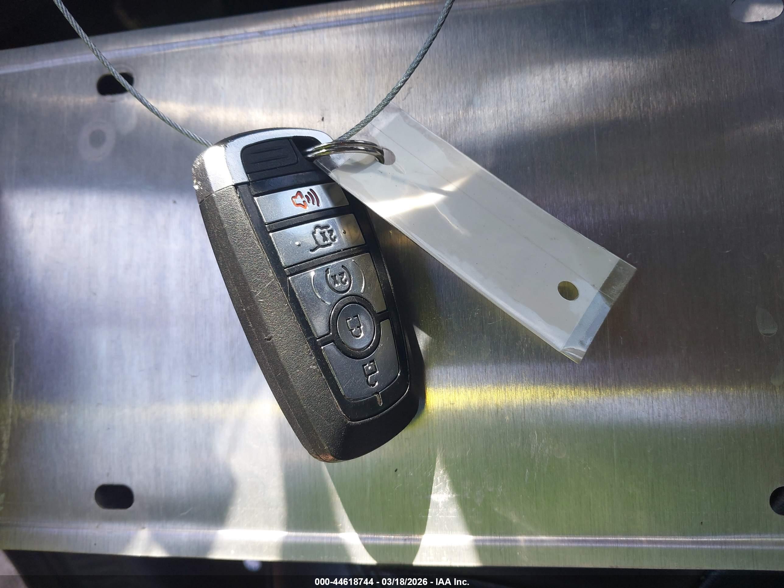 FORD EXPLORER image 11