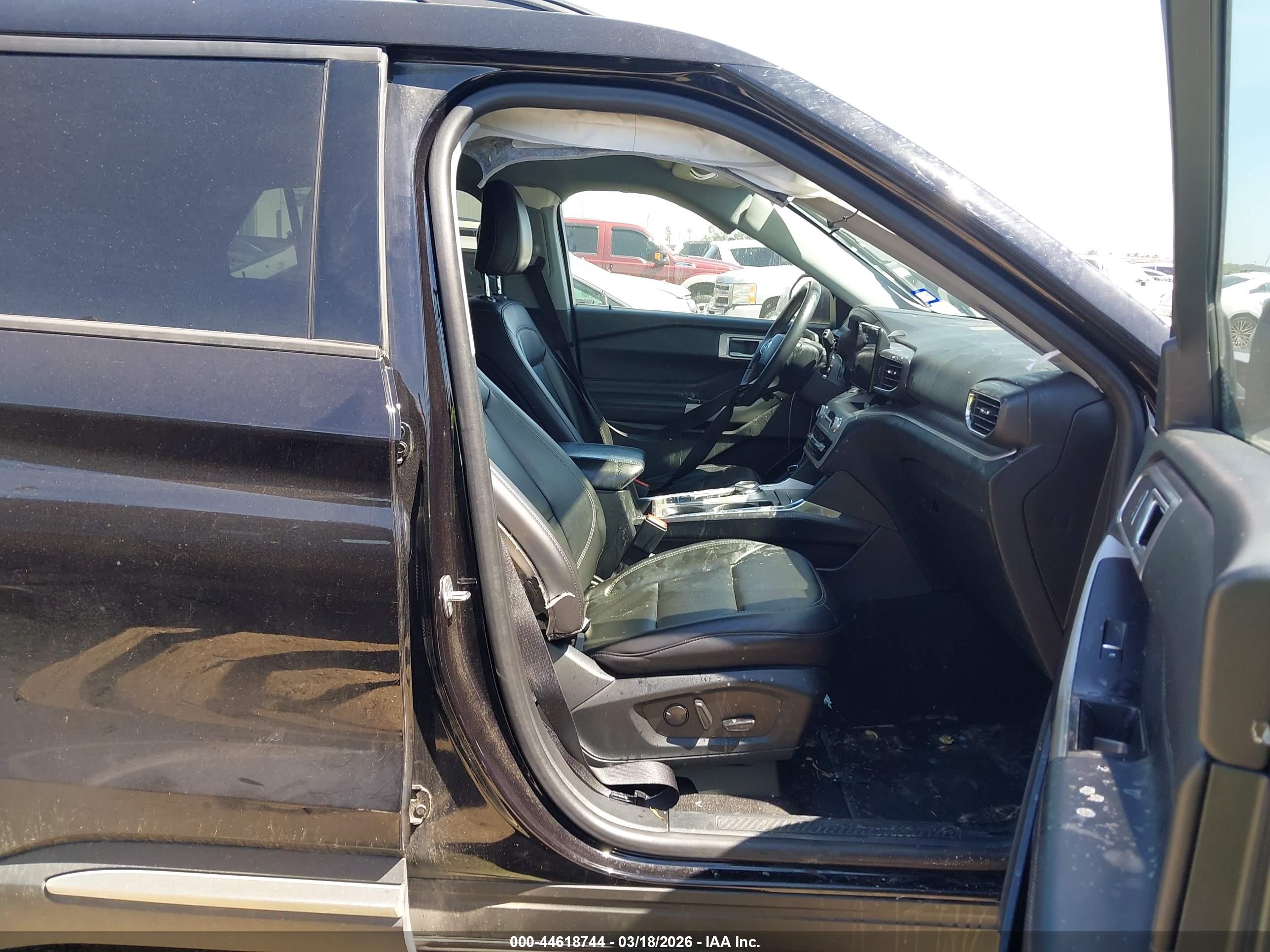 FORD EXPLORER image 5