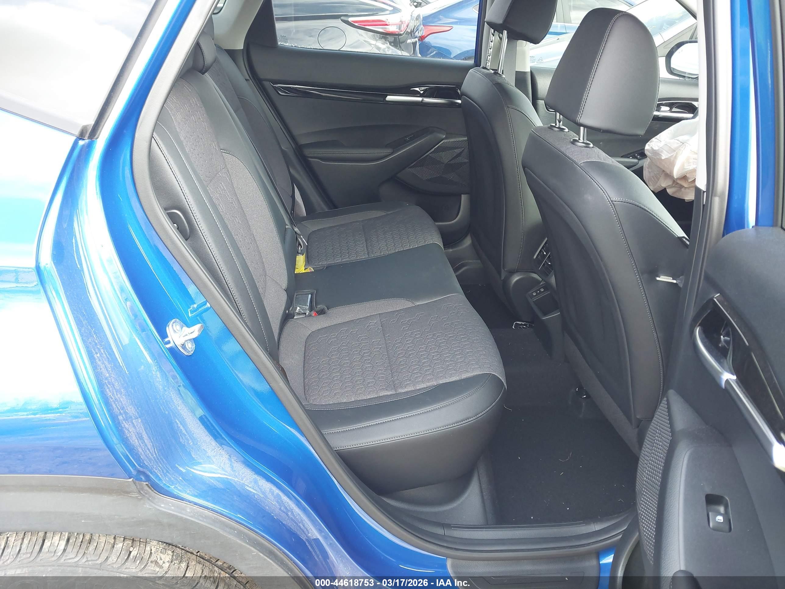 KIA SELTOS image 8