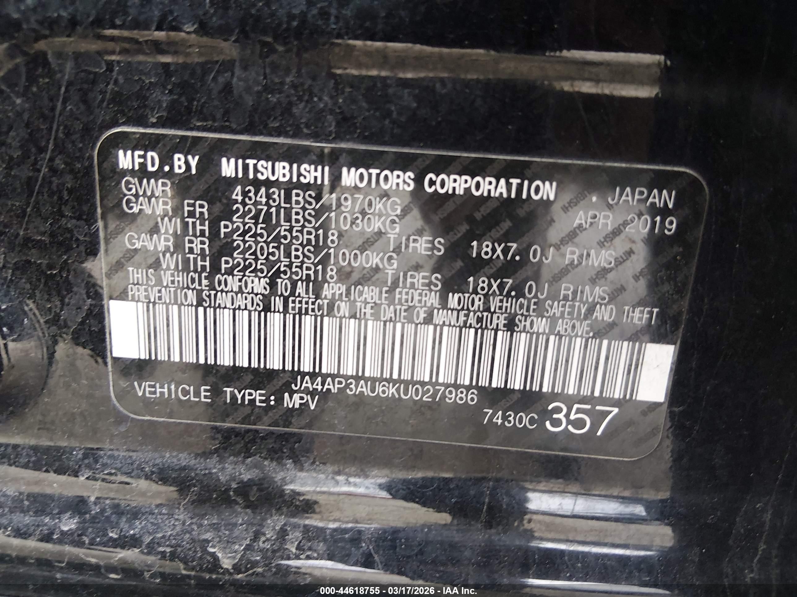 MITSUBISHI OUTLANDER image 9