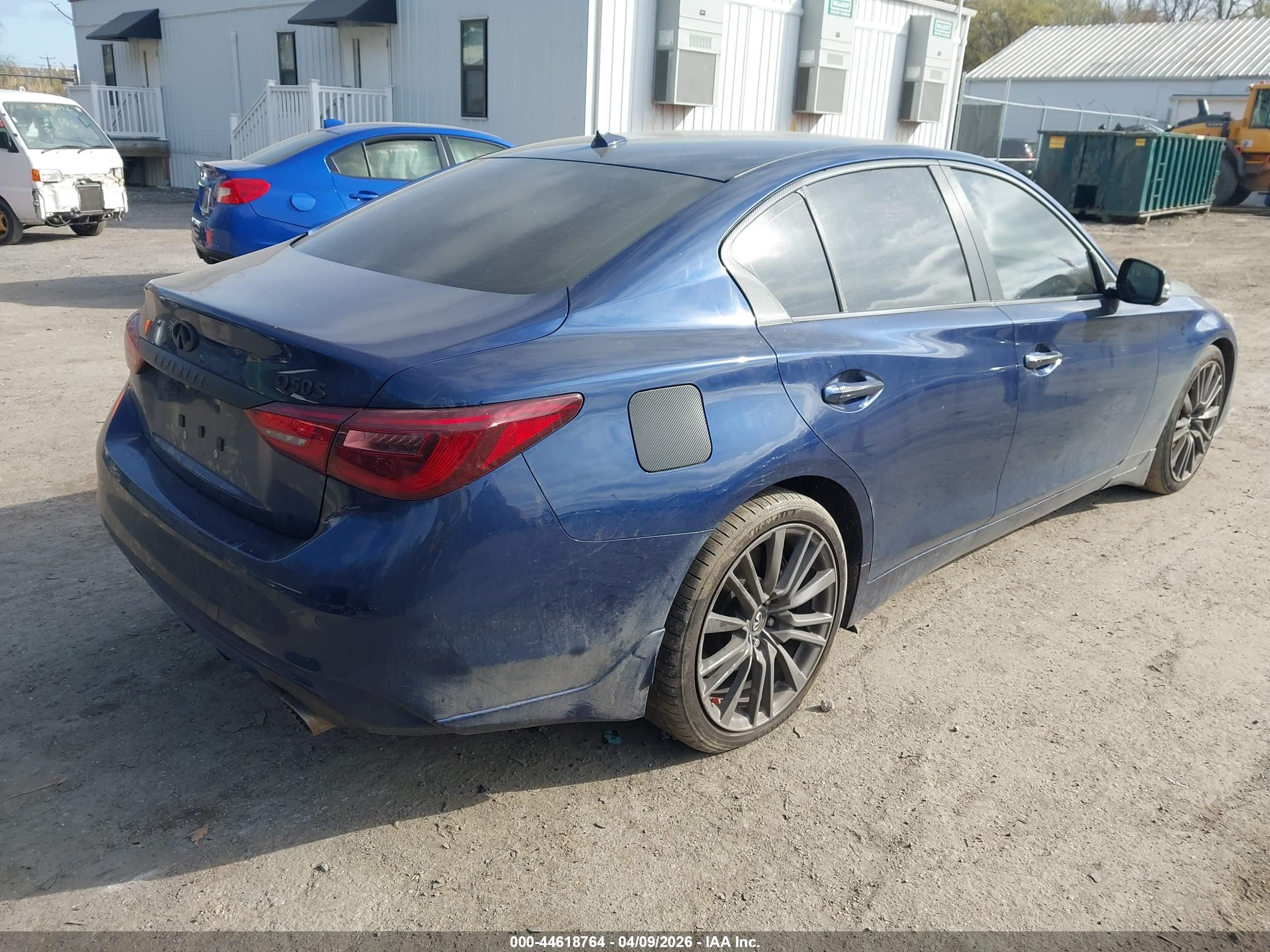 INFINITI Q50 image 4