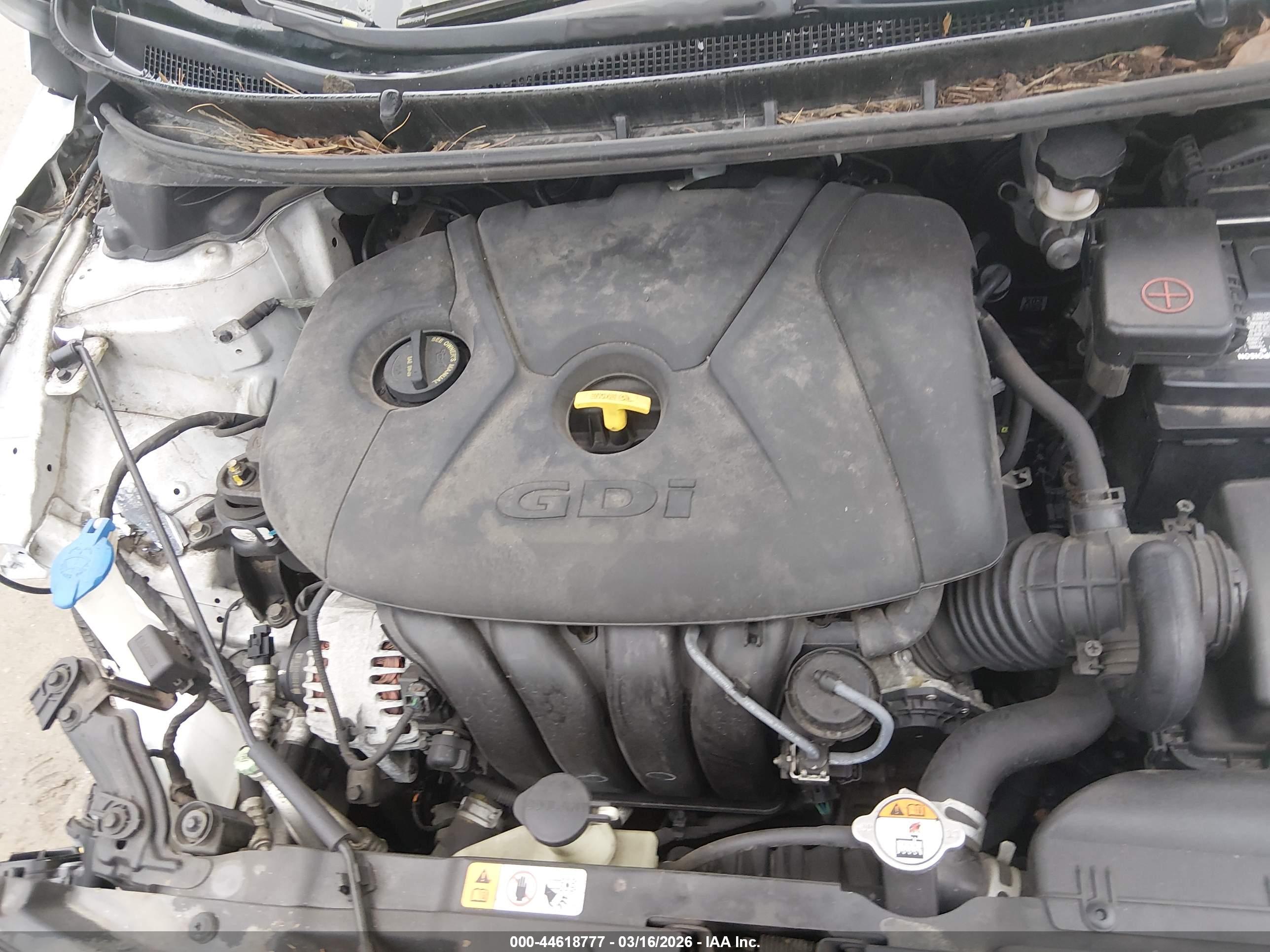 HYUNDAI ELANTRA image 10