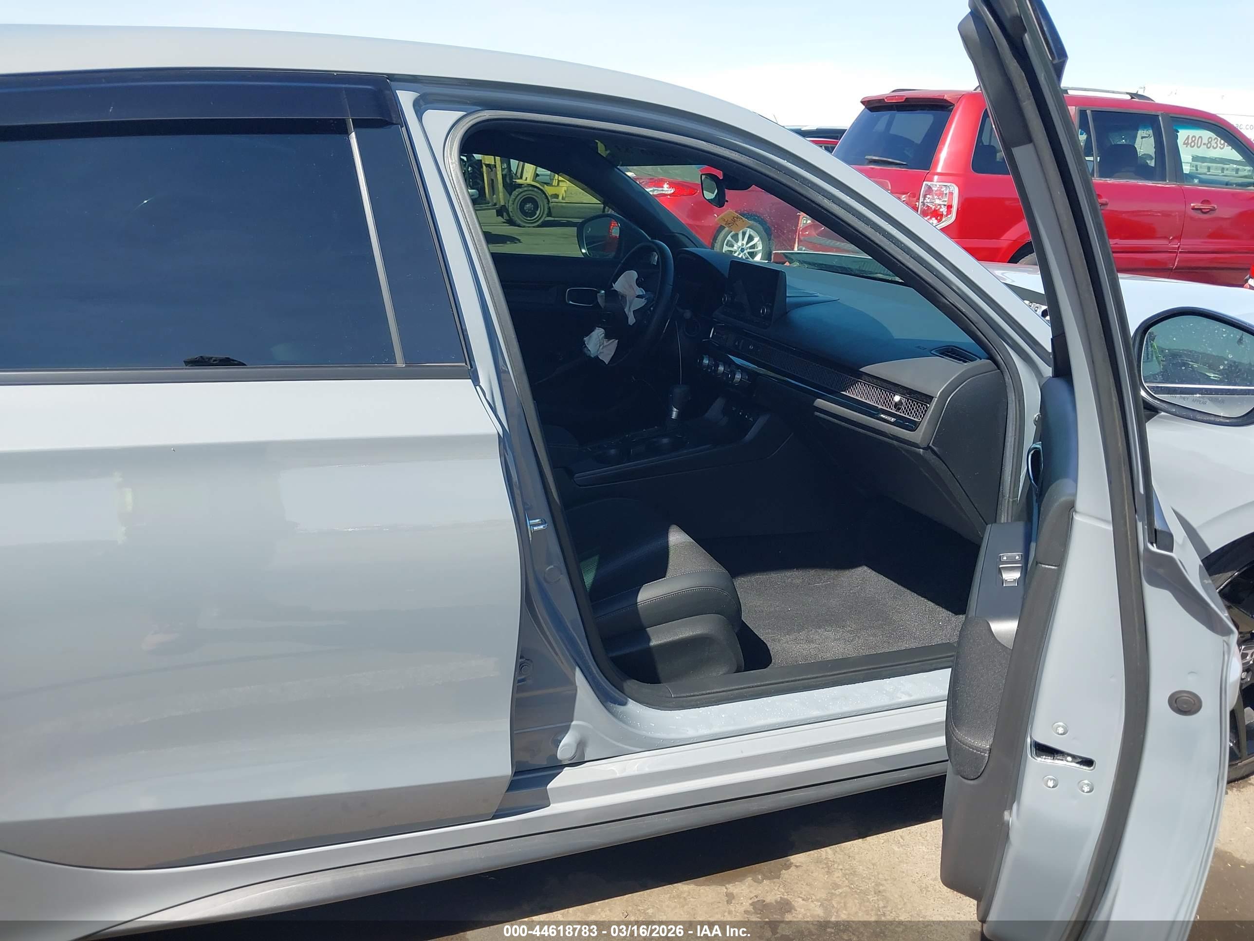 HONDA CIVIC image 5