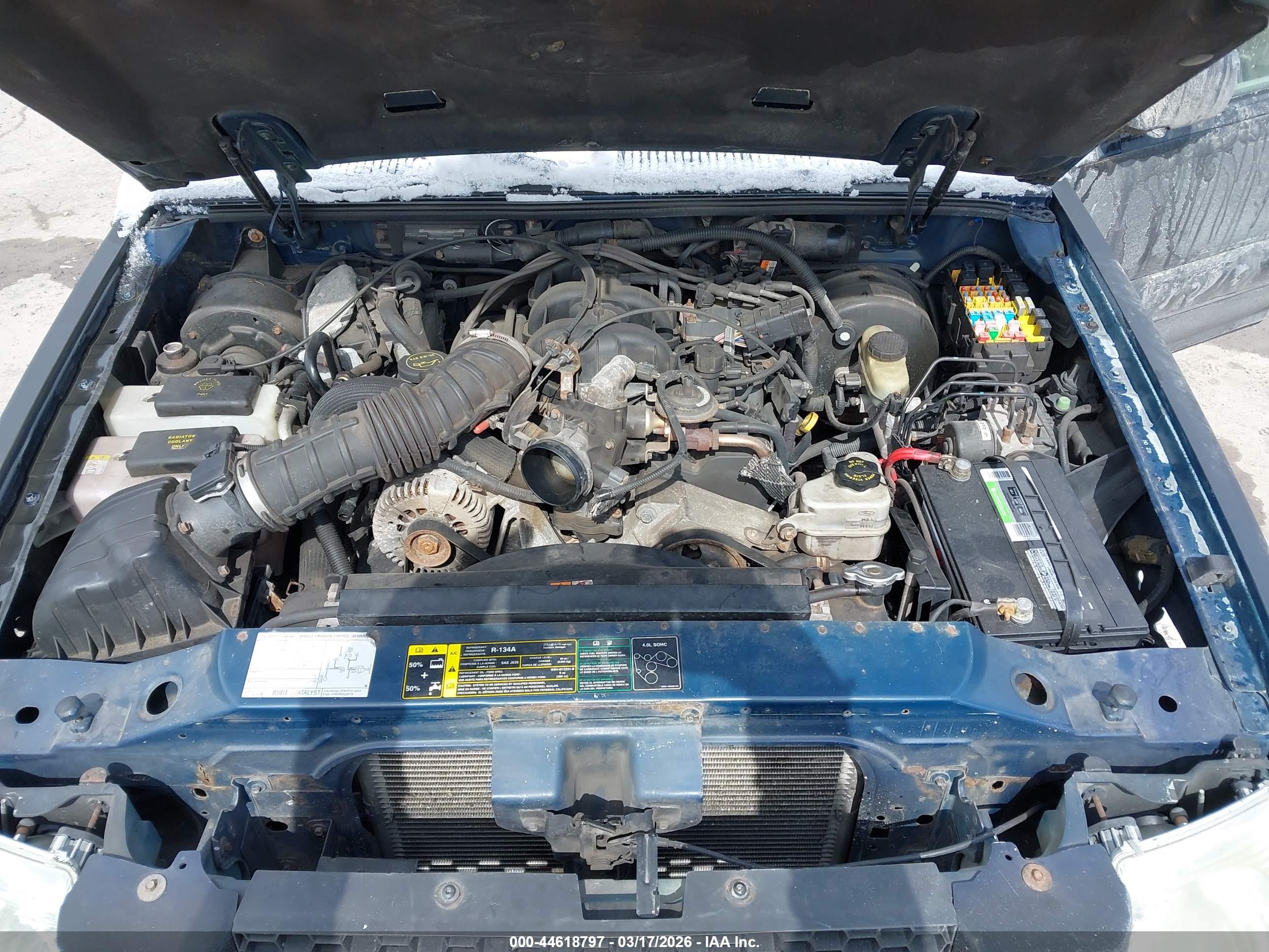FORD EXPLORER image 10