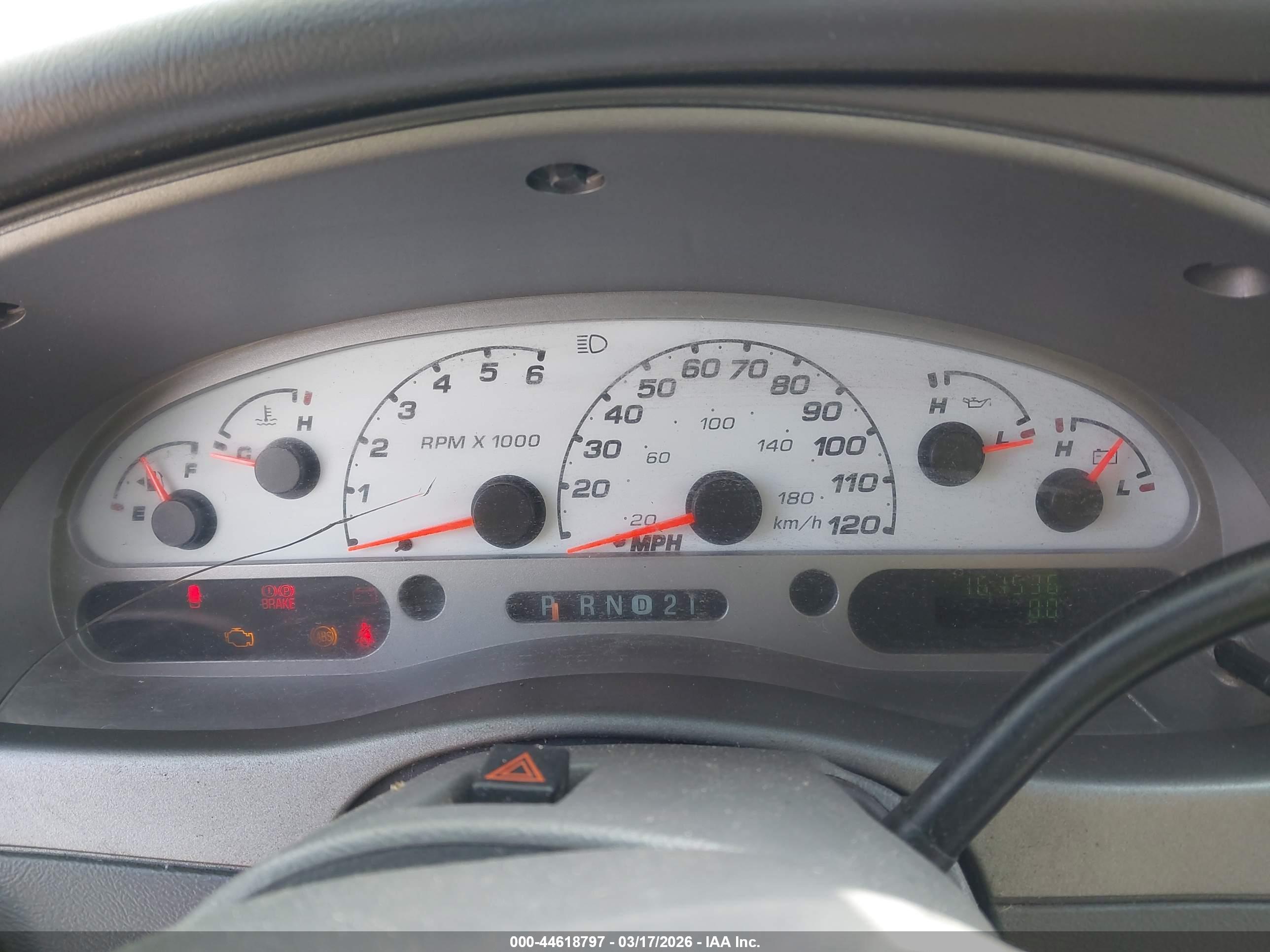 FORD EXPLORER image 7