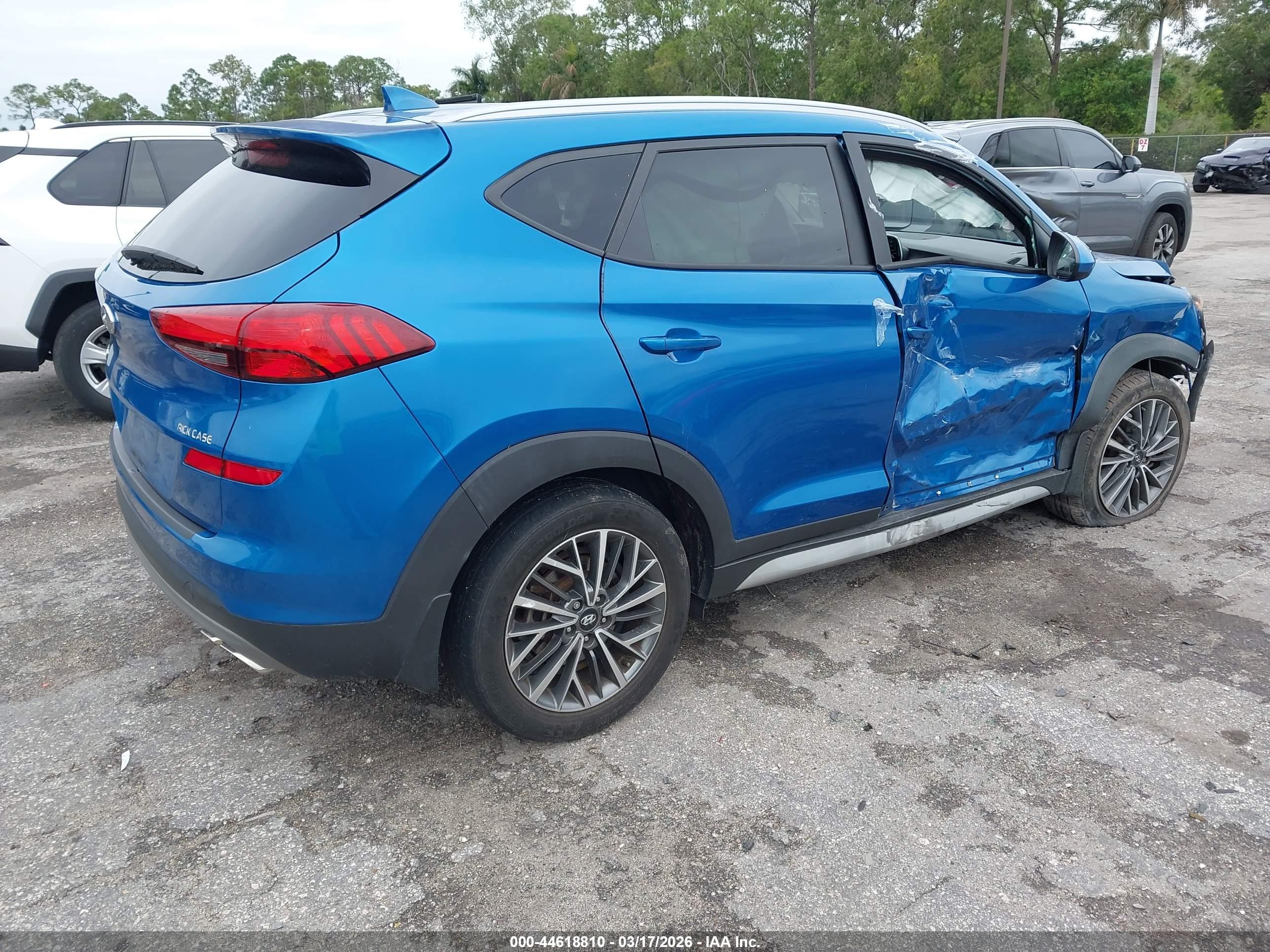 HYUNDAI TUCSON image 4