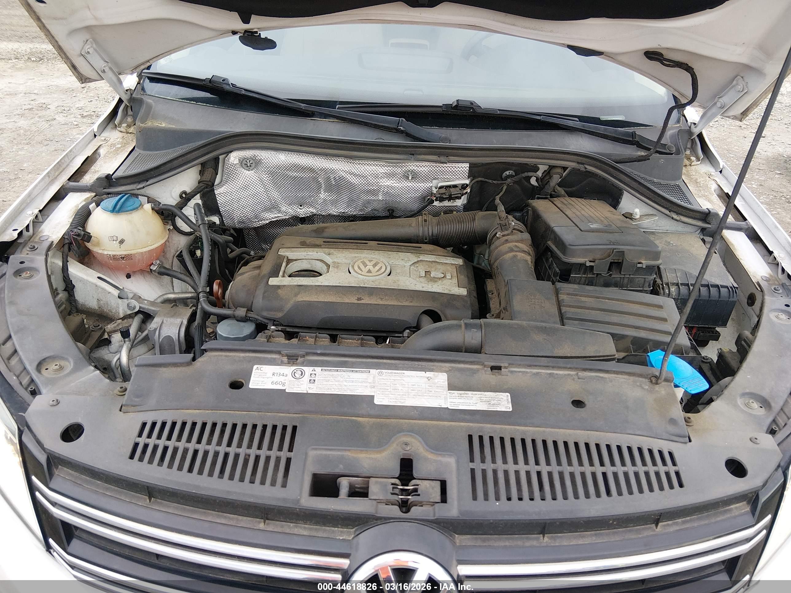 VOLKSWAGEN TIGUAN image 10