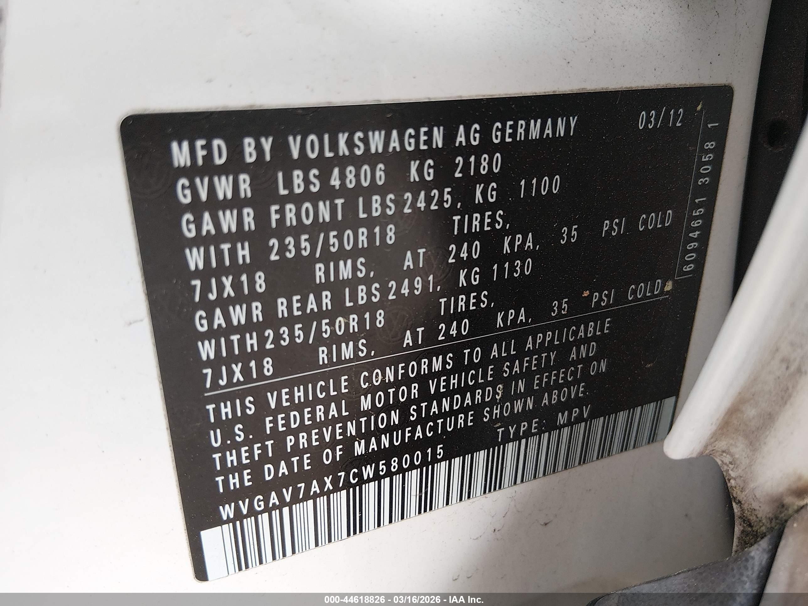 VOLKSWAGEN TIGUAN image 9