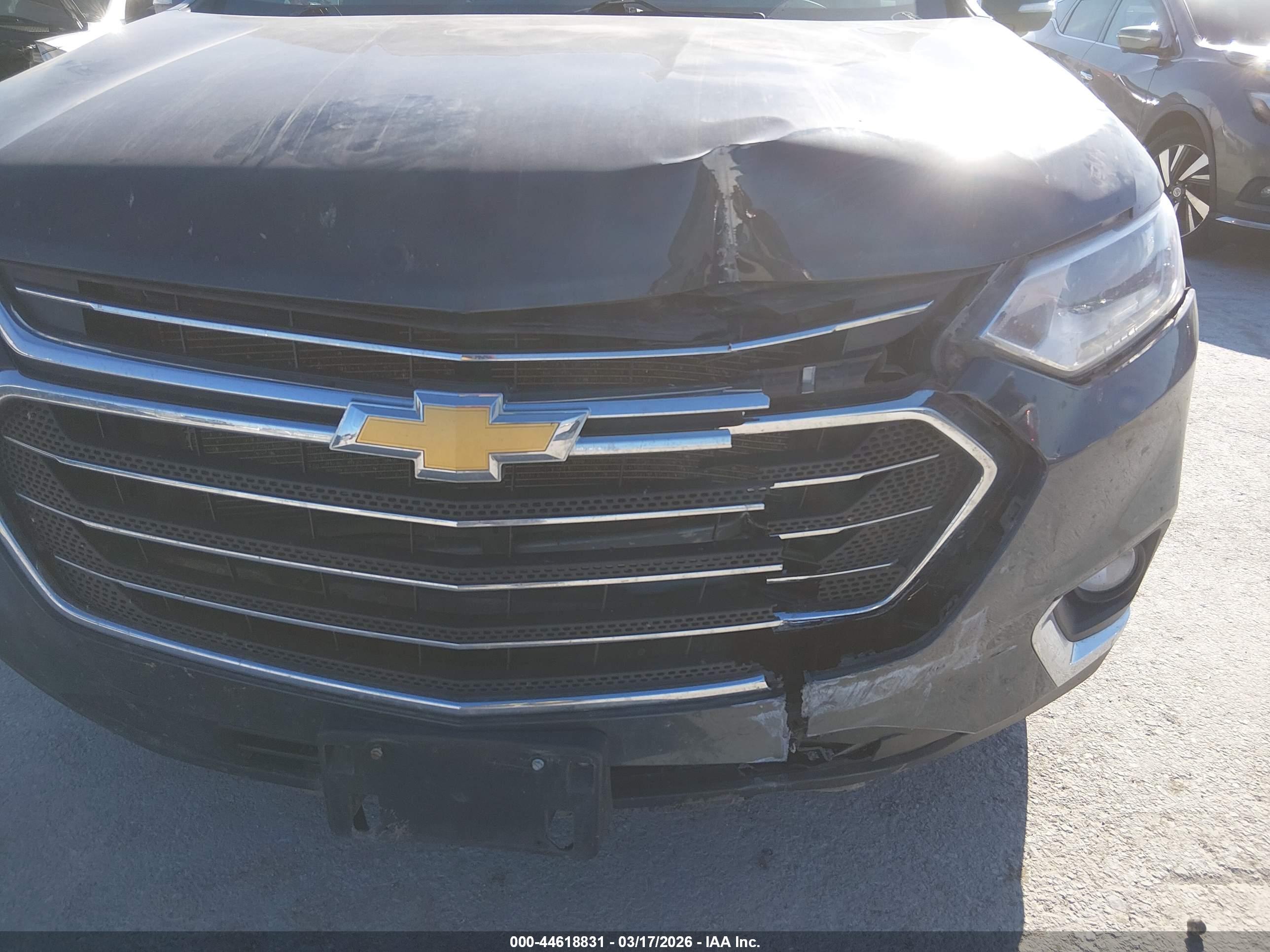 CHEVROLET TRAVERSE image 6