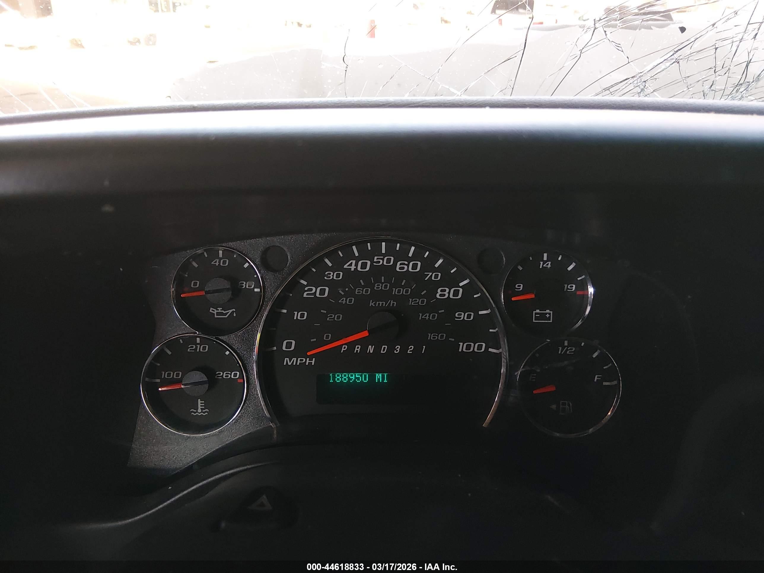 CHEVROLET EXPRESS image 7