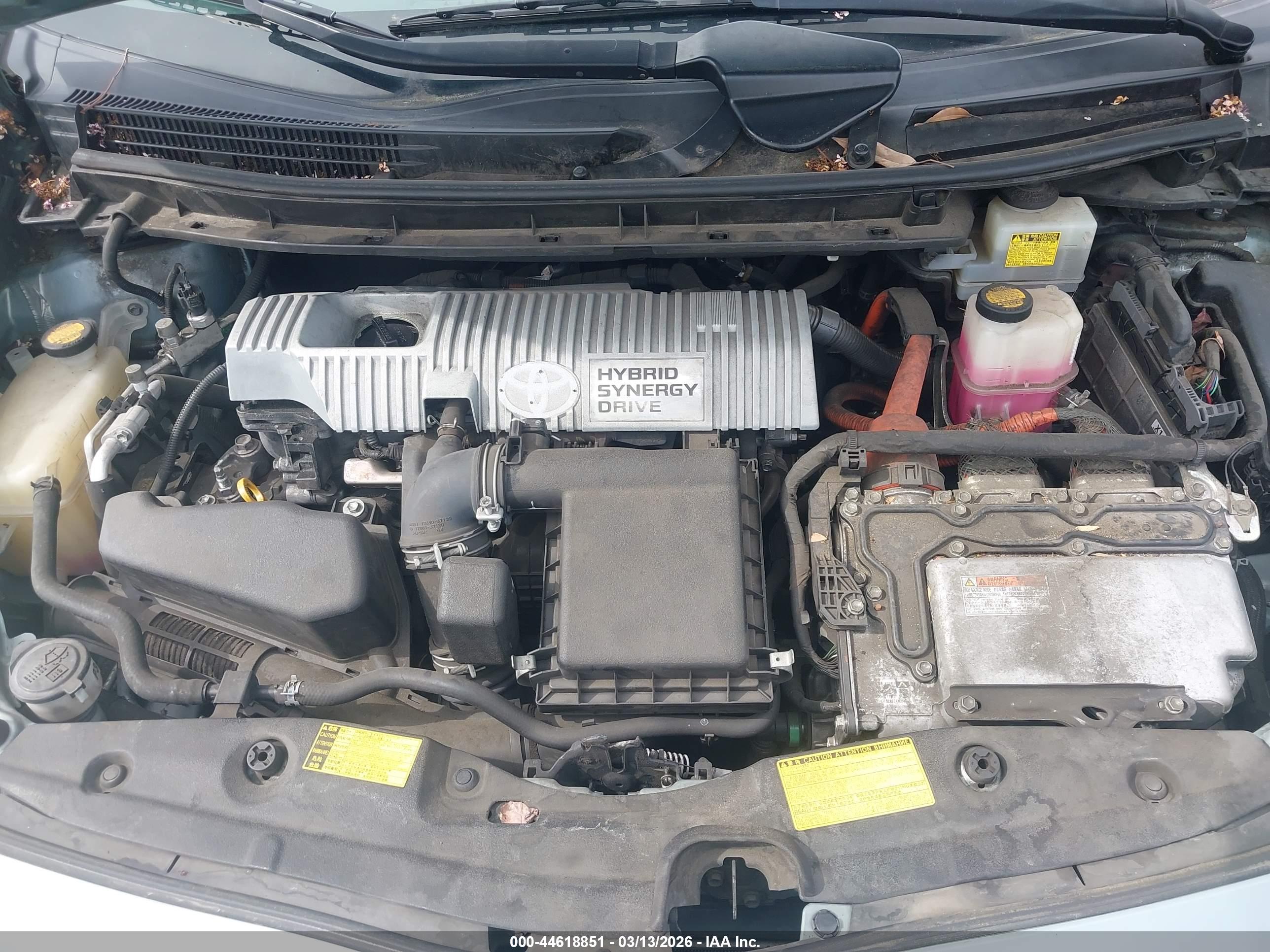 TOYOTA PRIUS image 10