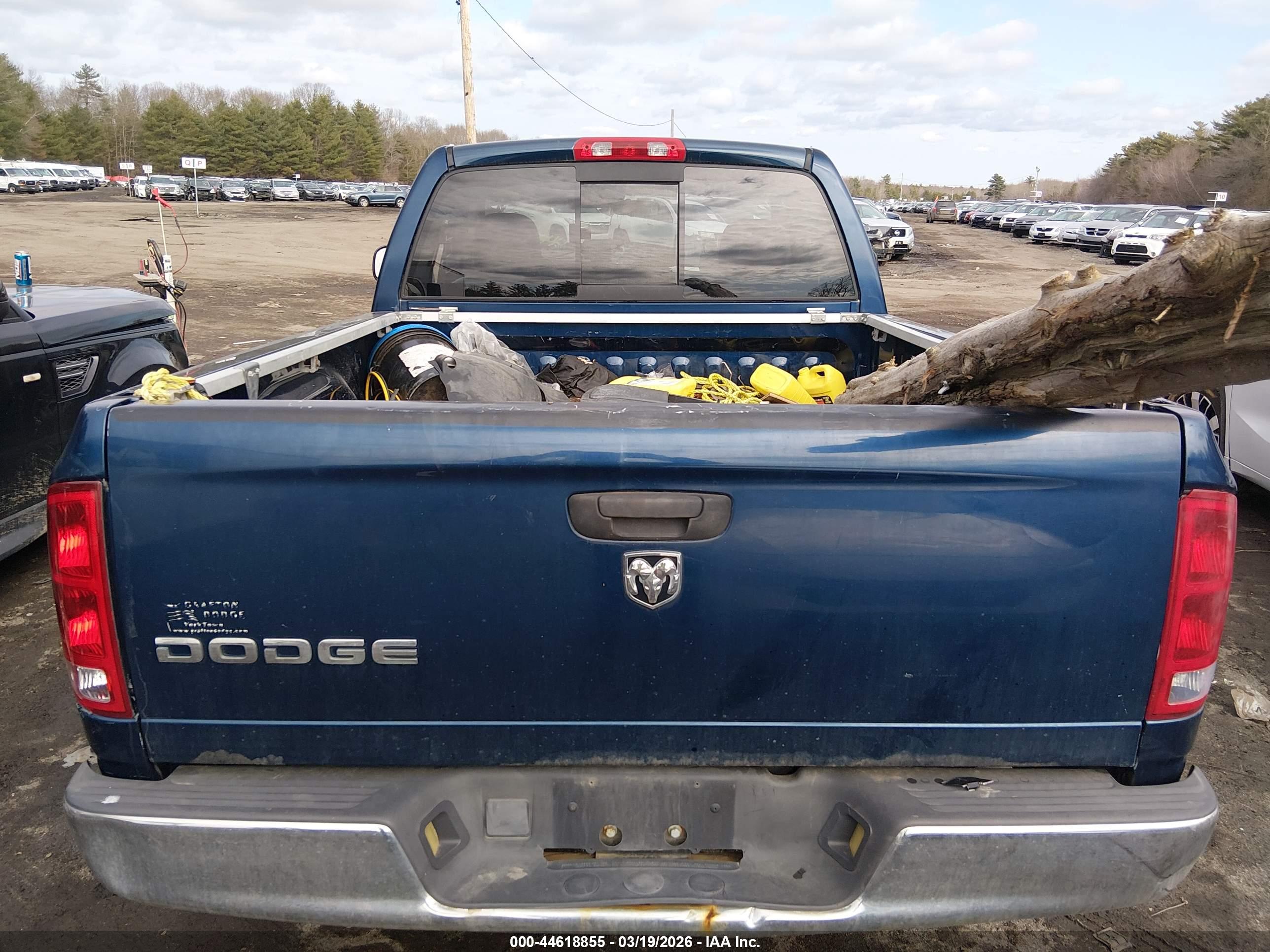 DODGE RAM image 8