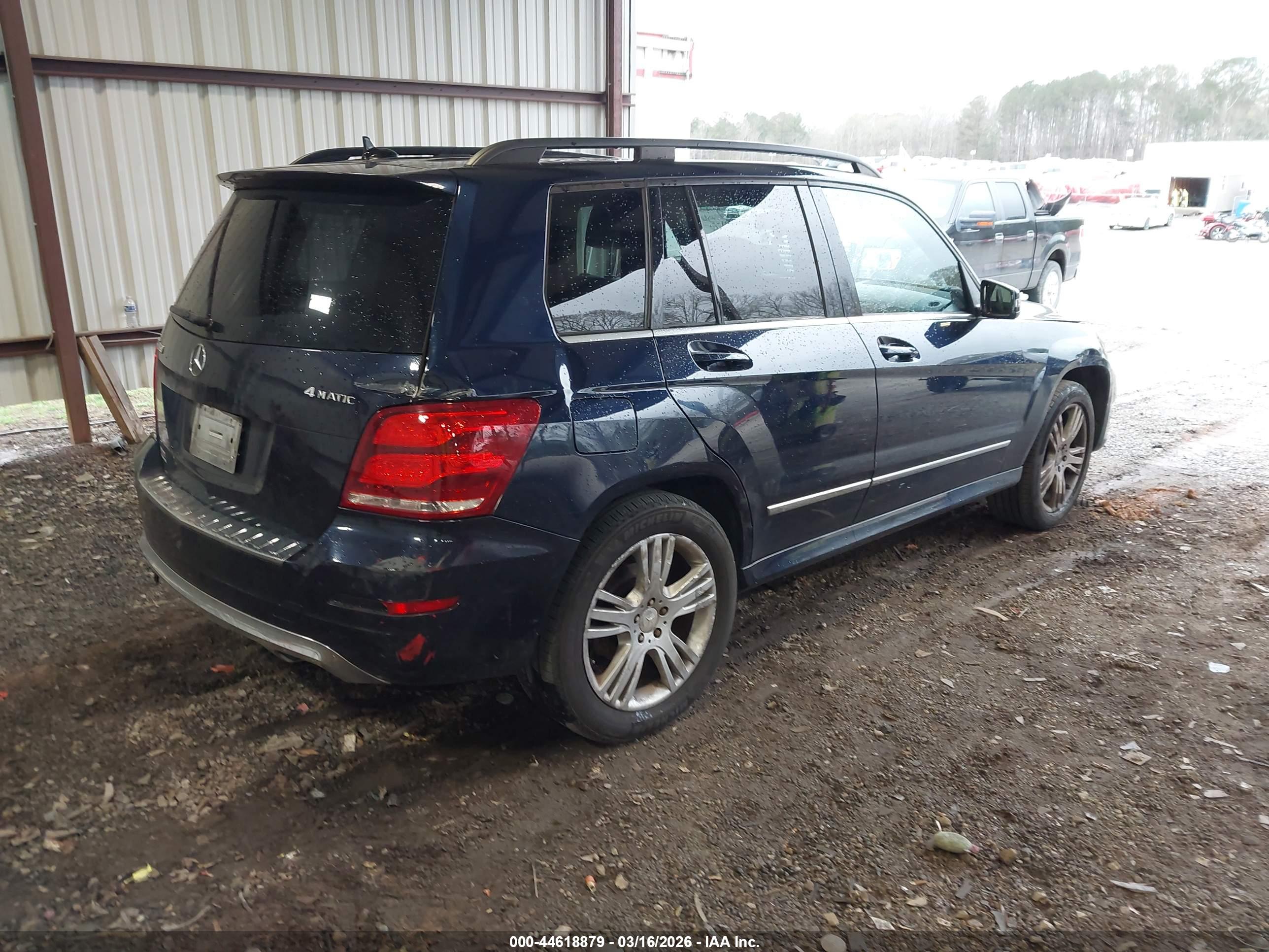 MERCEDES-BENZ GLK image 4