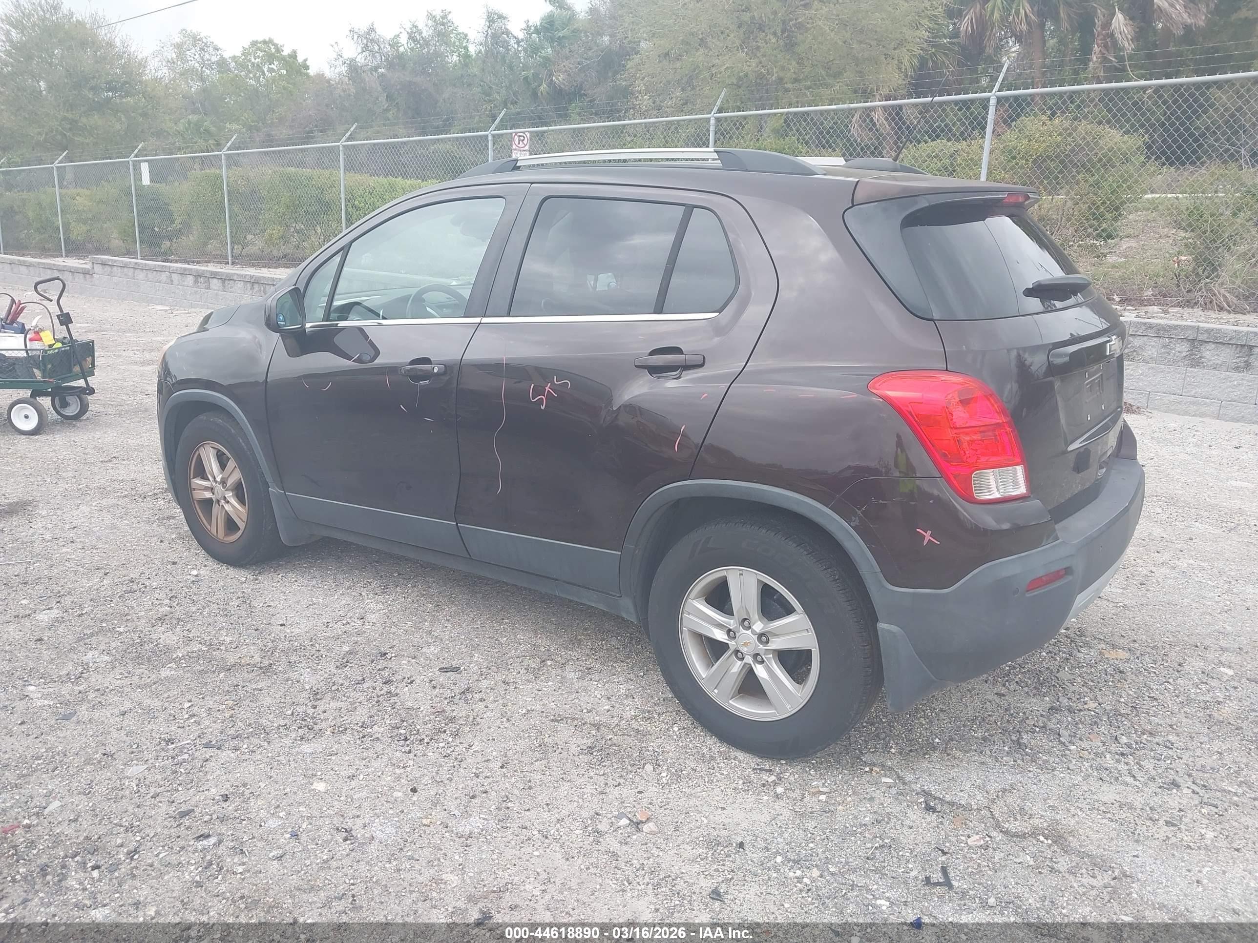 CHEVROLET TRAX image 3
