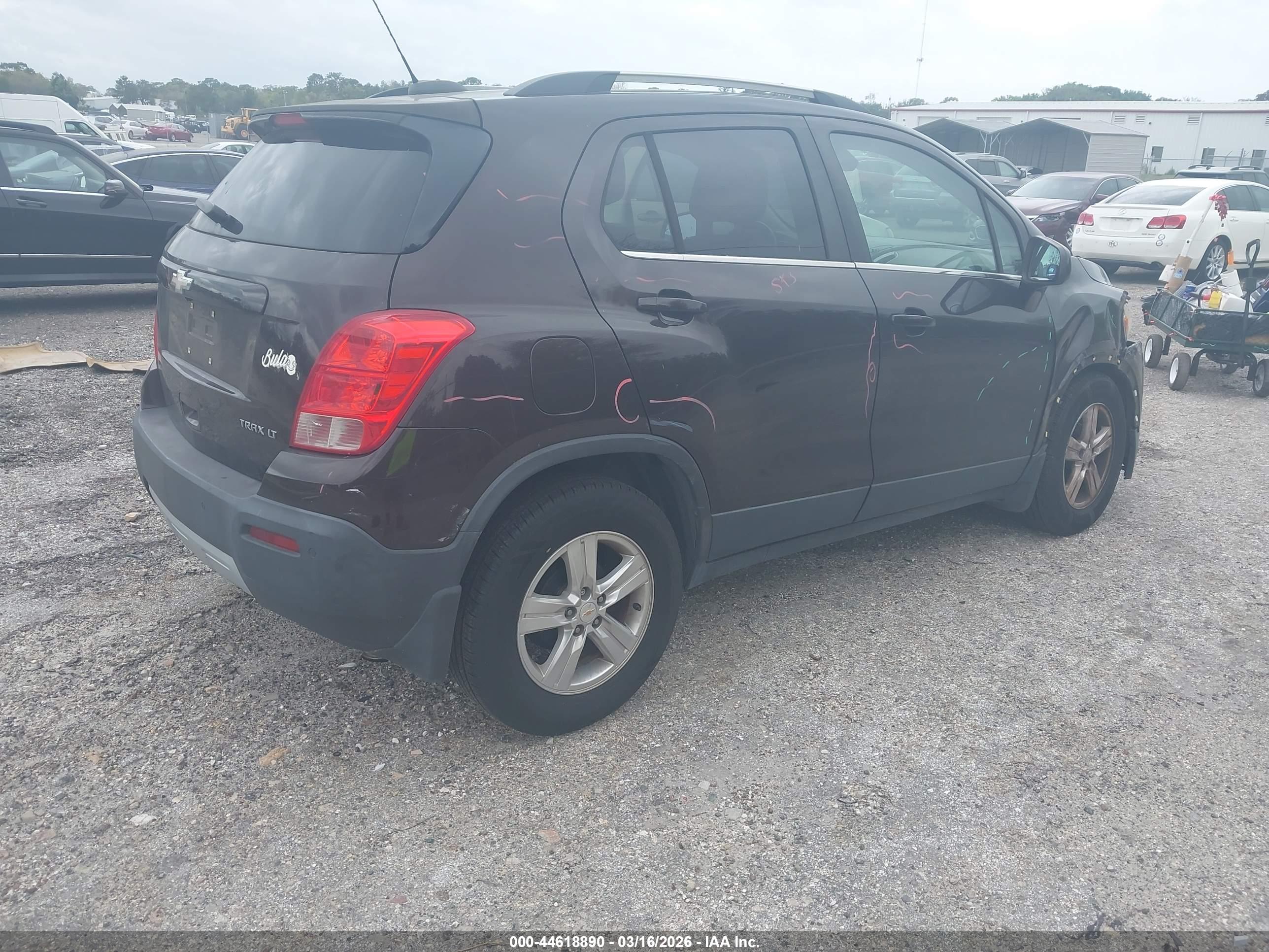 CHEVROLET TRAX image 4
