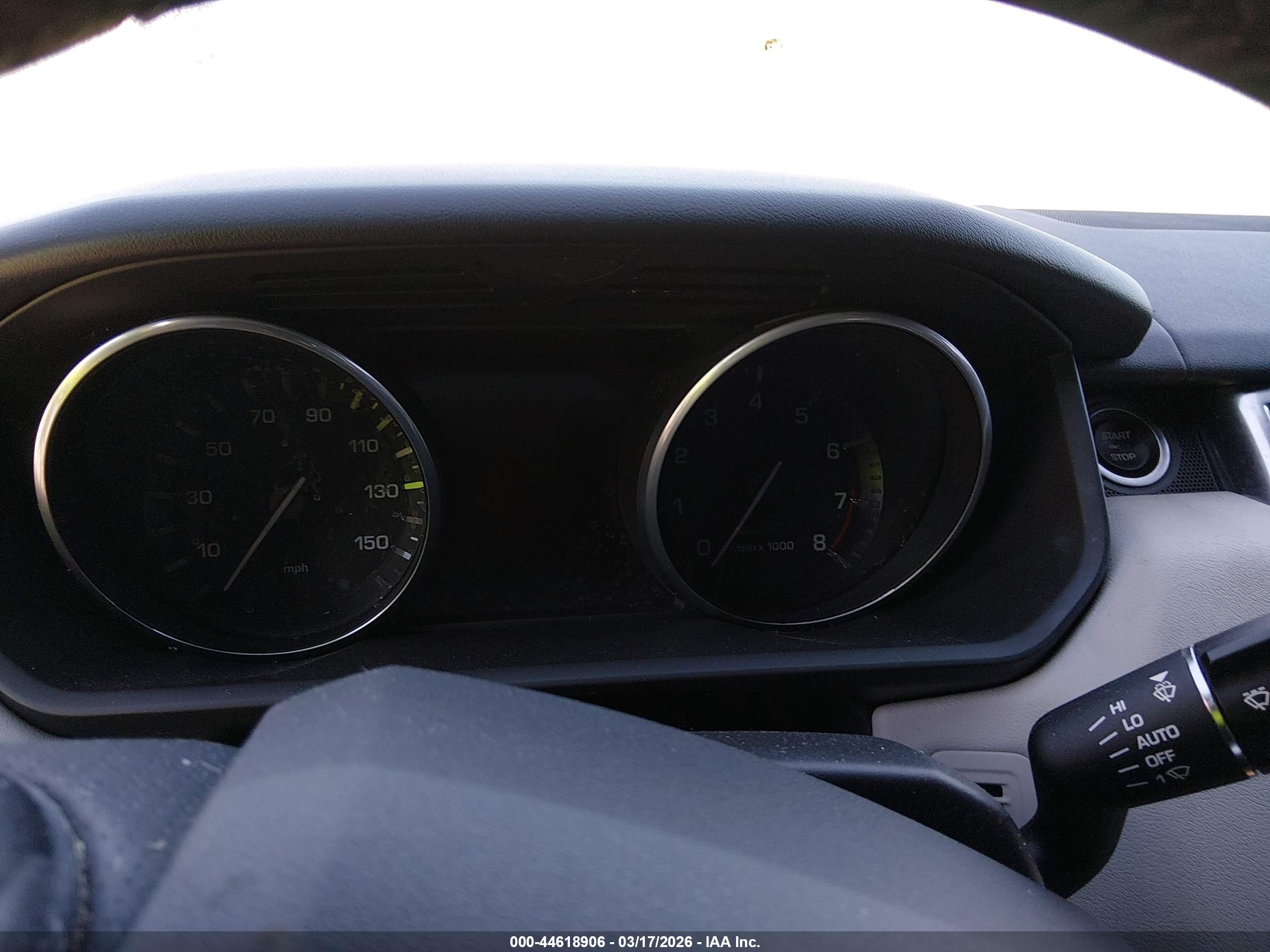 LAND ROVER image 7
