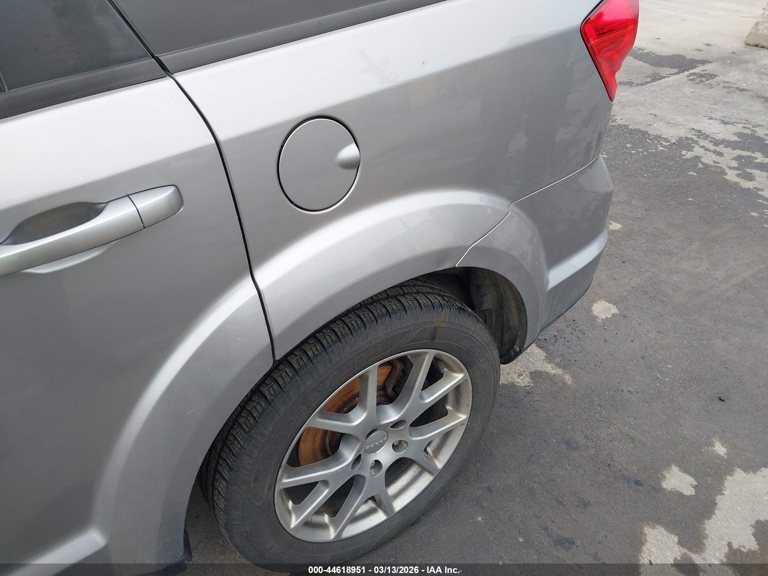 DODGE JOURNEY image 6