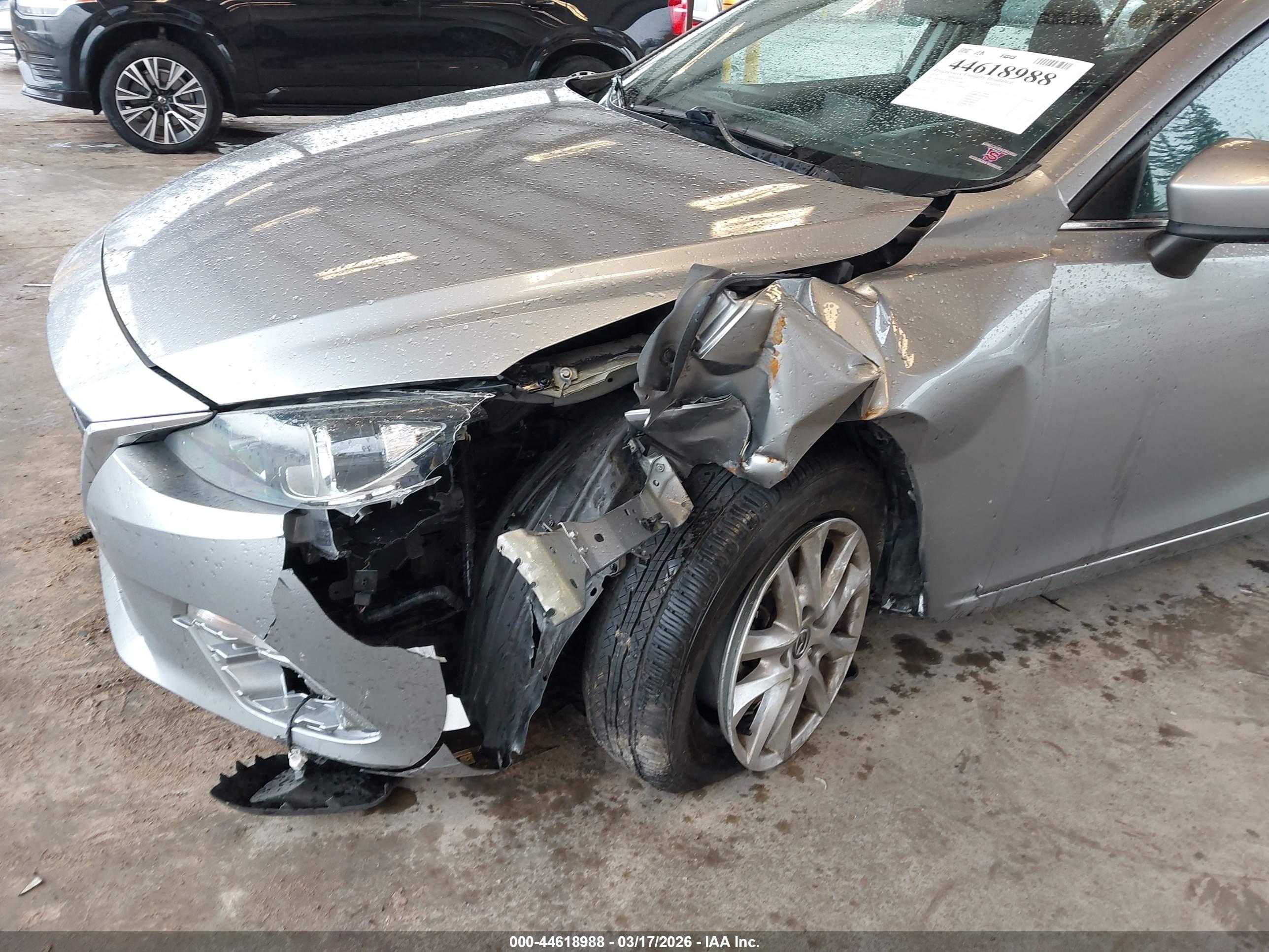 MAZDA MAZDA3 image 6