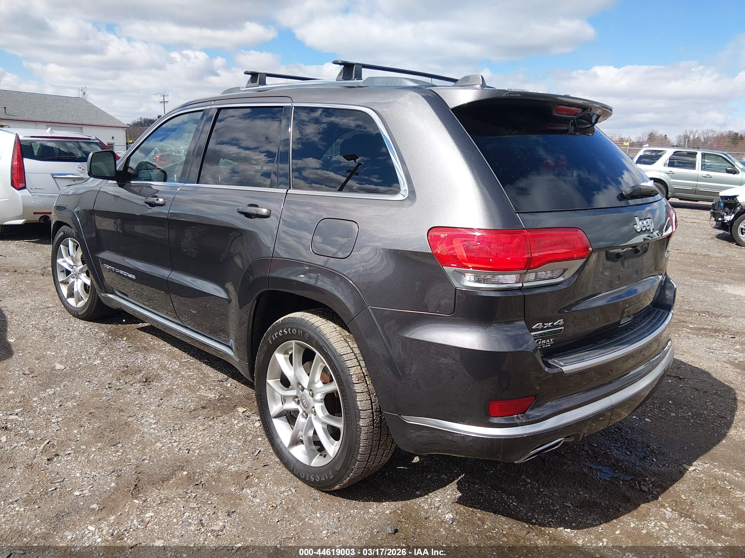 JEEP GRAND image 3