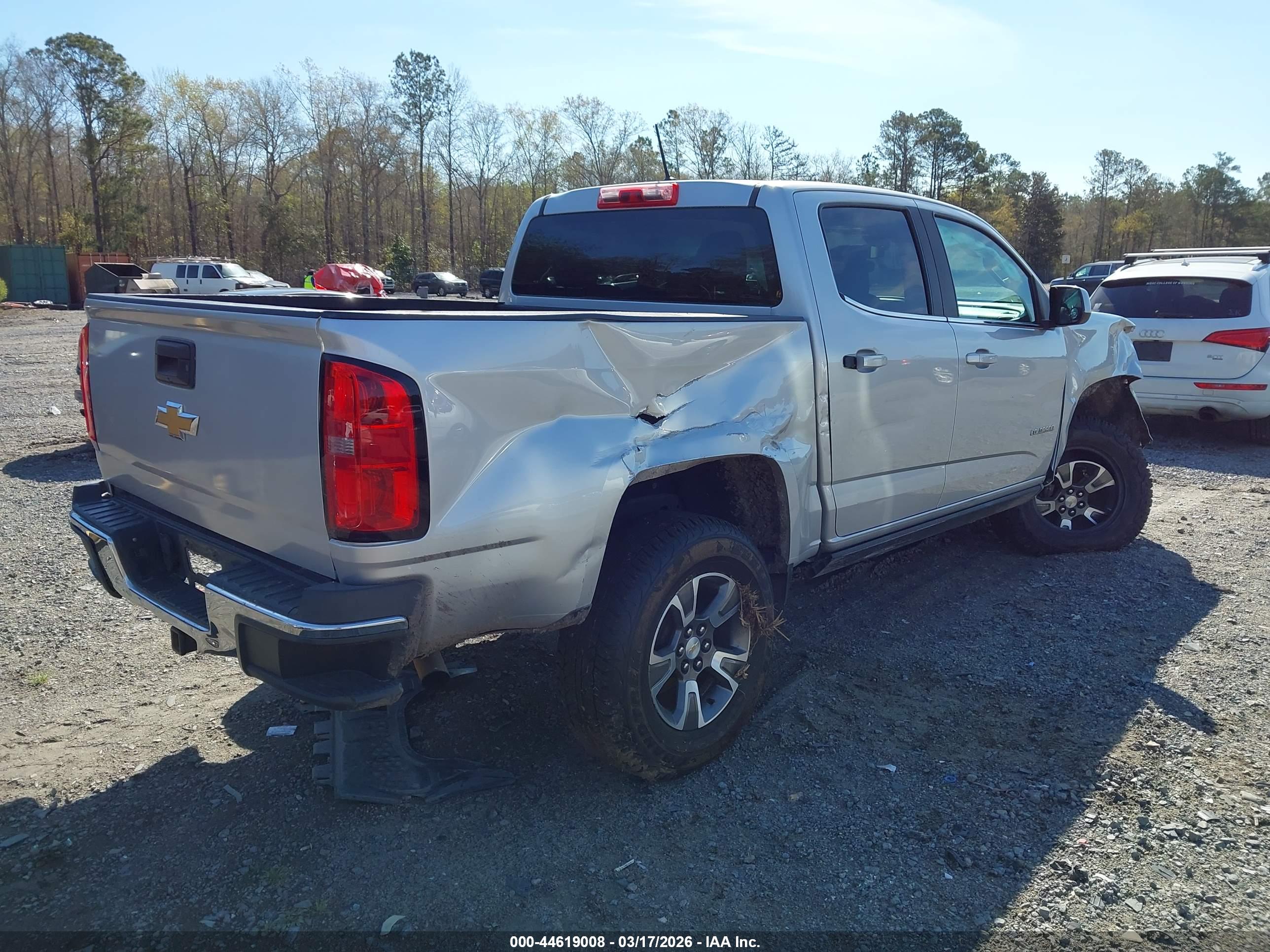 CHEVROLET COLORADO image 4