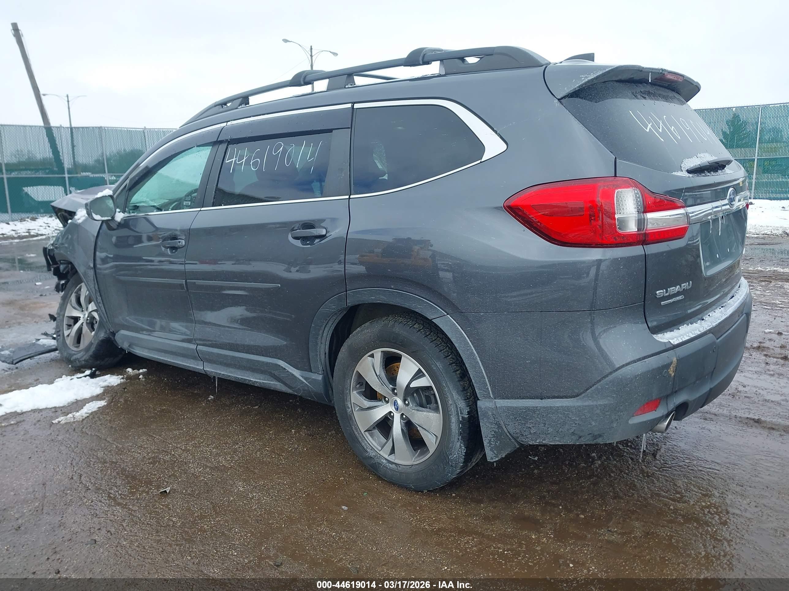 SUBARU ASCENT image 3