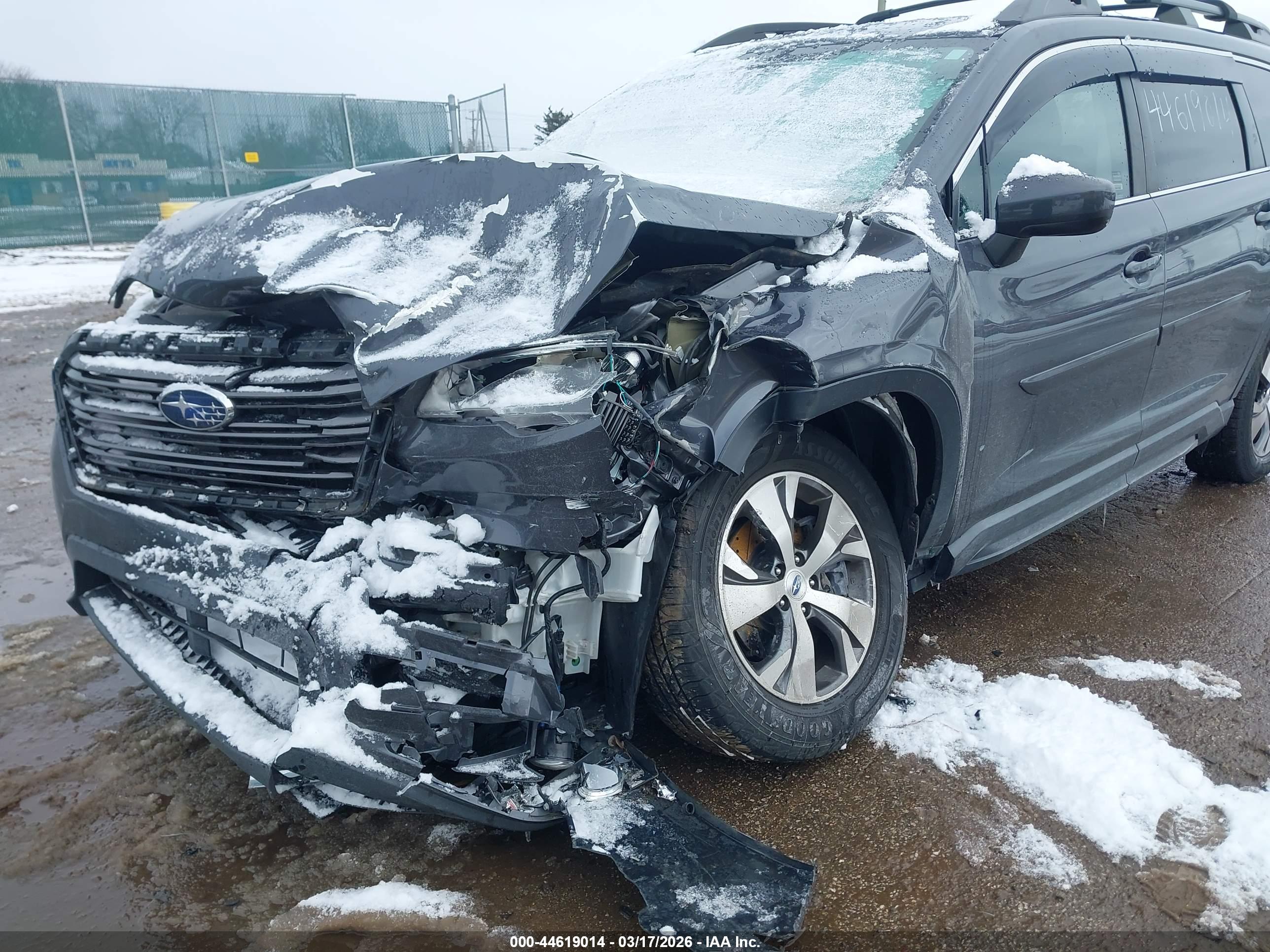SUBARU ASCENT image 6