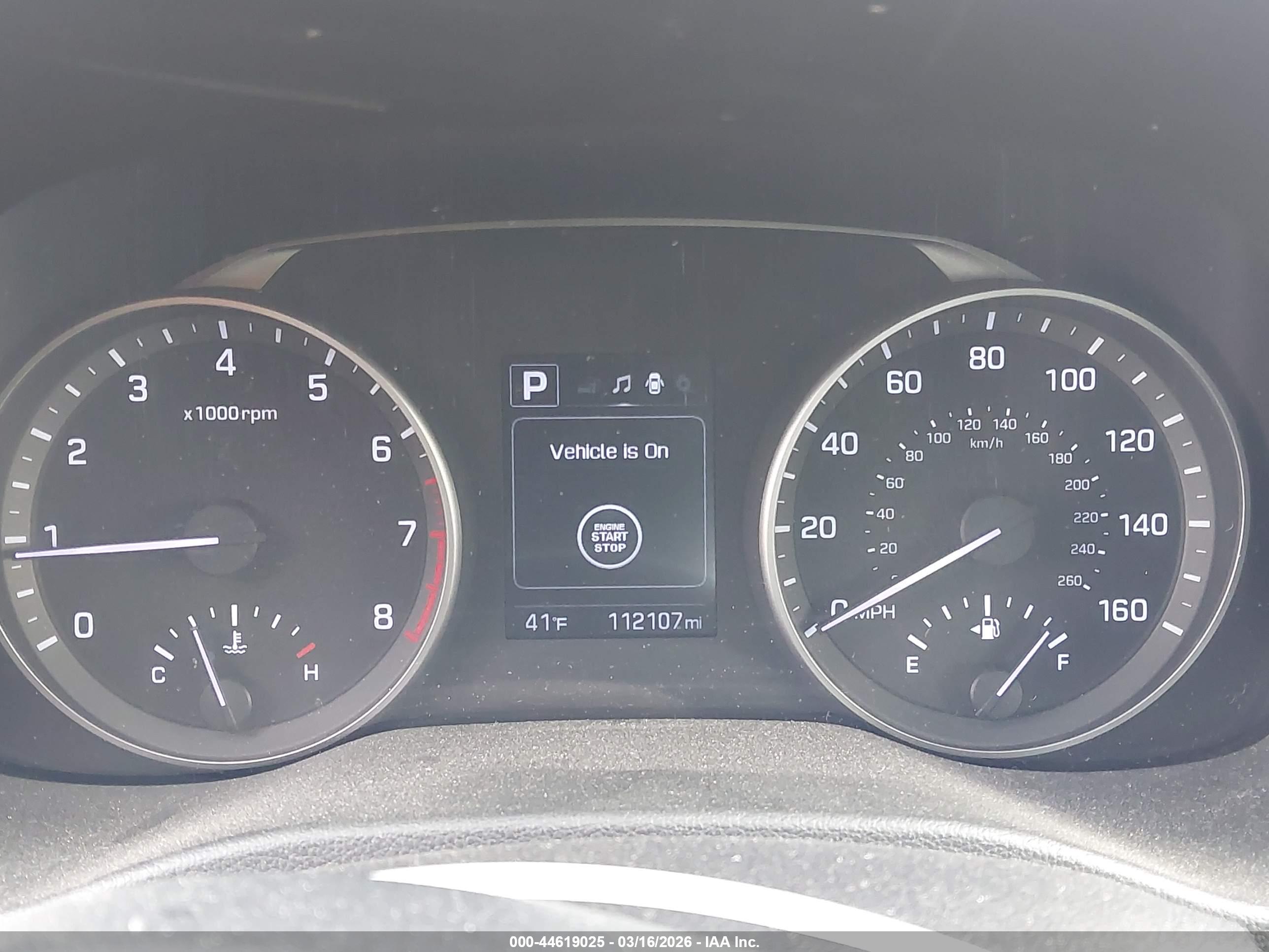 HYUNDAI ELANTRA image 7