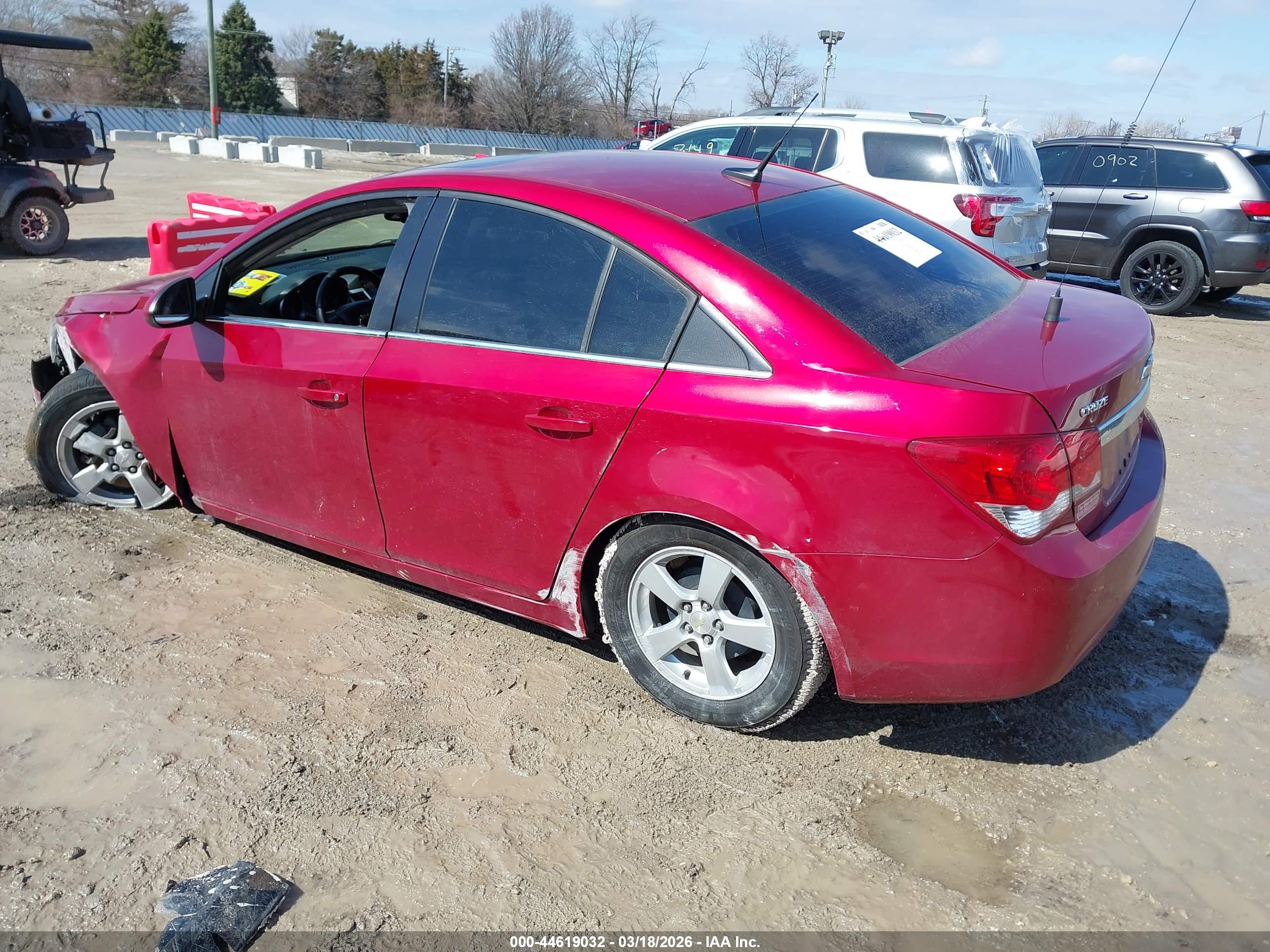 CHEVROLET CRUZE image 3
