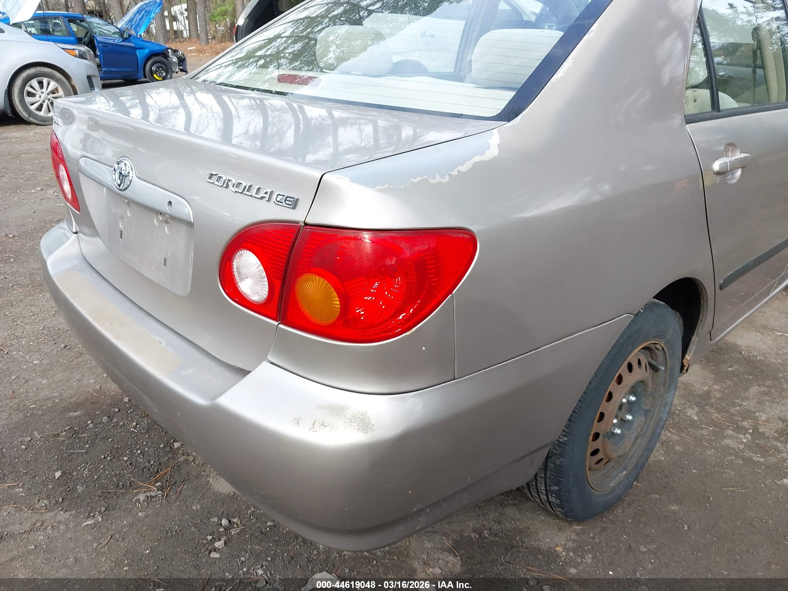 TOYOTA COROLLA image 6