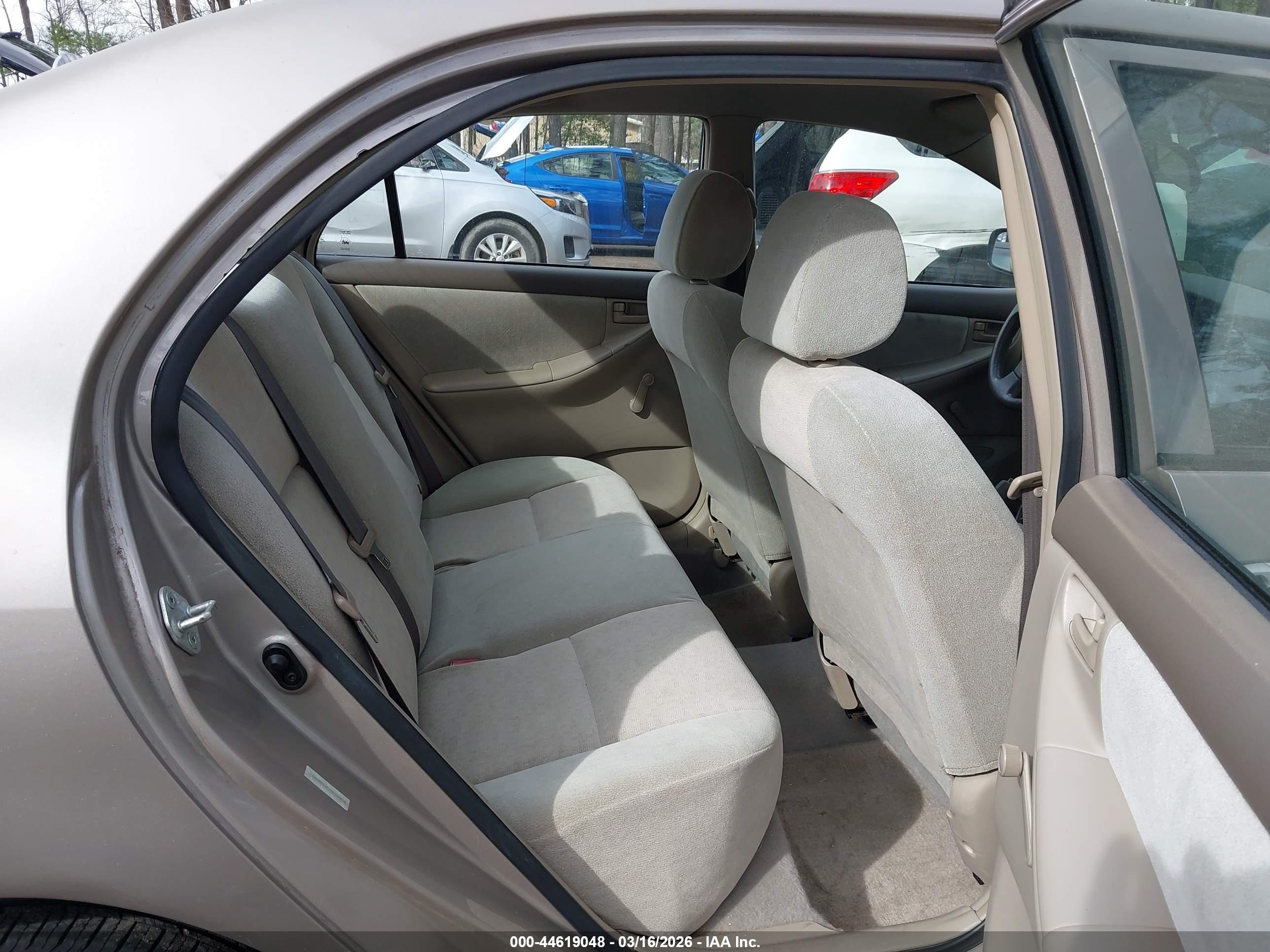 TOYOTA COROLLA image 8
