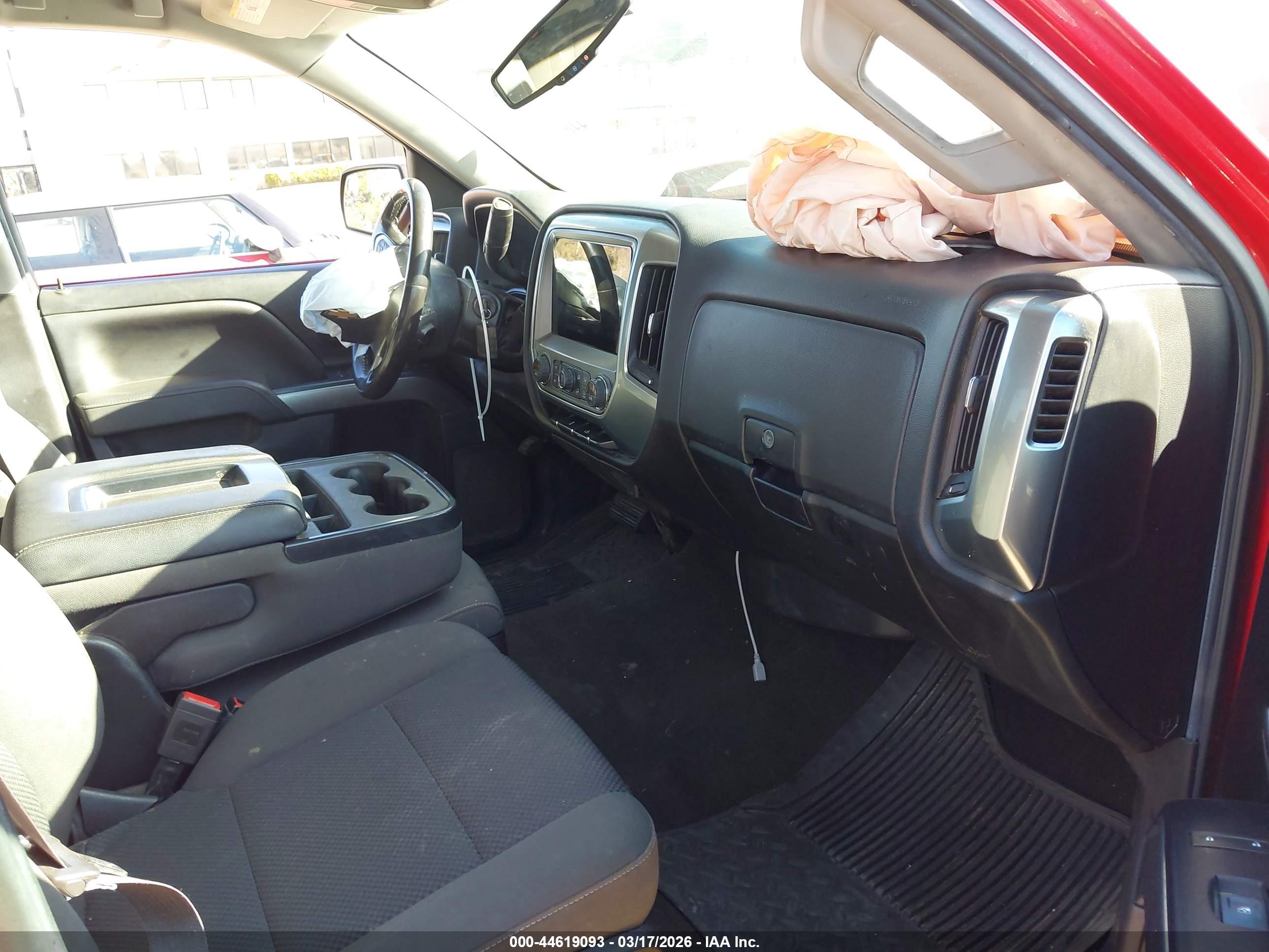 CHEVROLET SILVERADO image 5