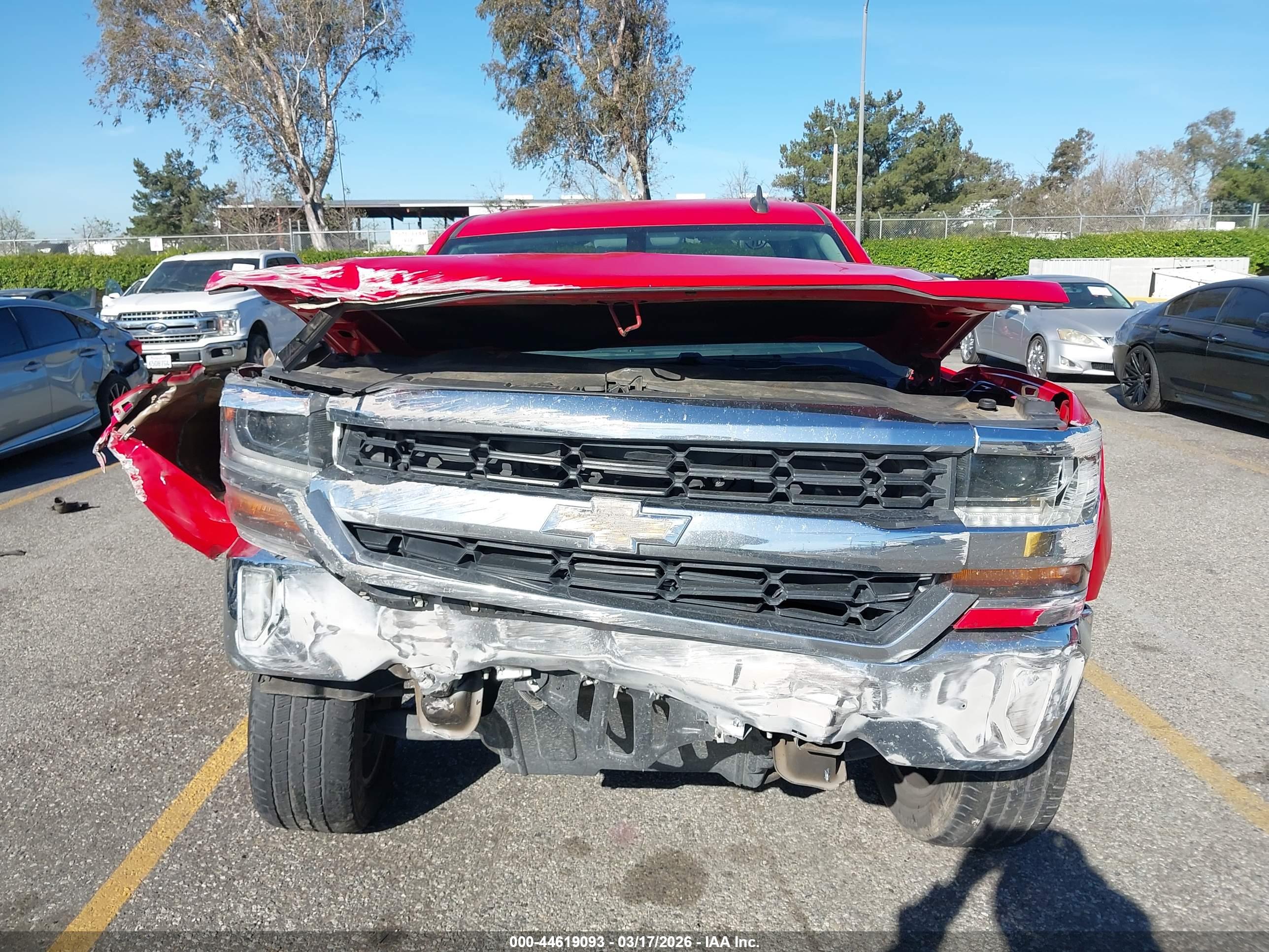 CHEVROLET SILVERADO image 6