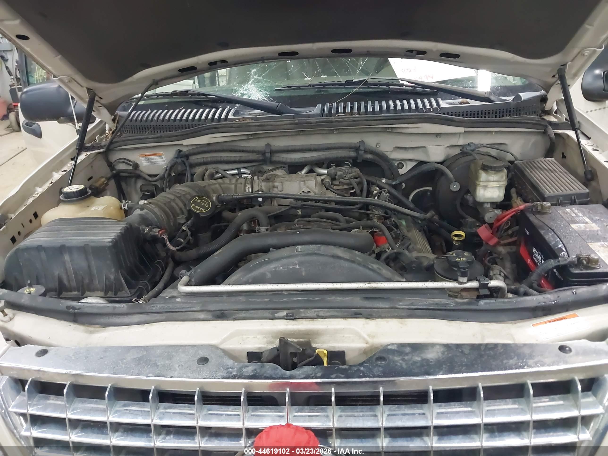 FORD EXPLORER image 10