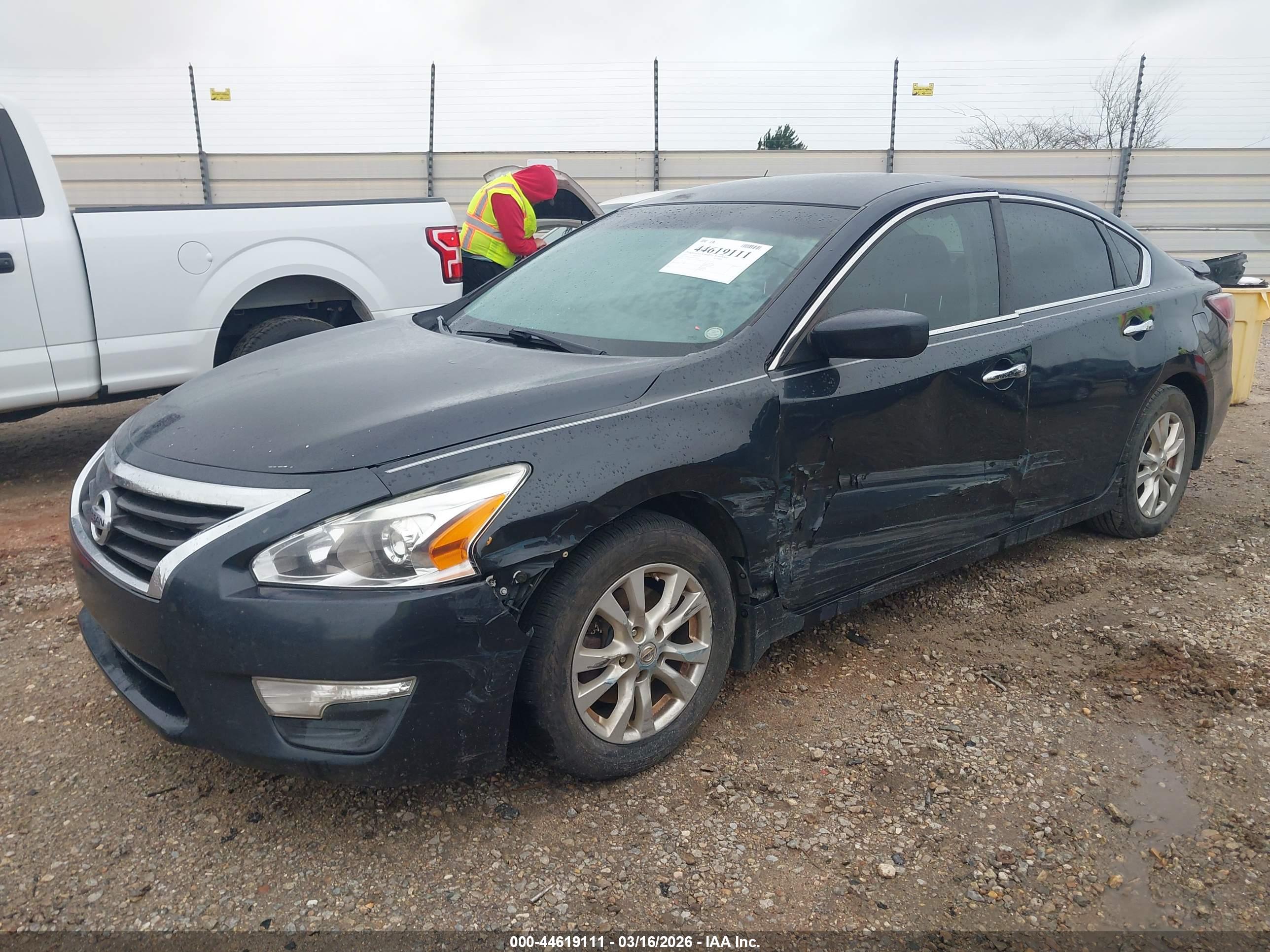 NISSAN ALTIMA image 2