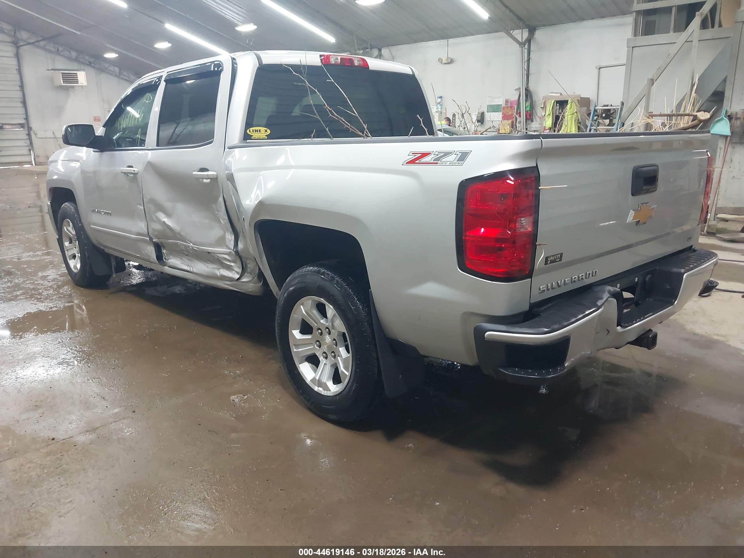 CHEVROLET SILVERADO image 3