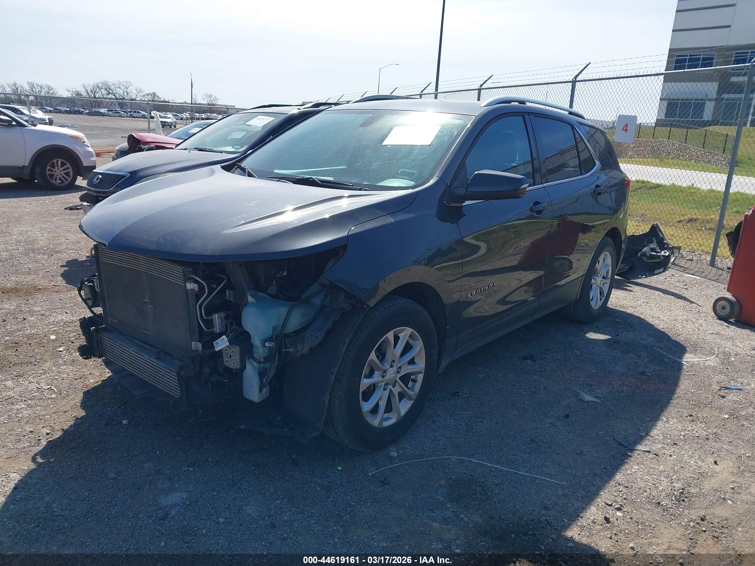 CHEVROLET EQUINOX image 2