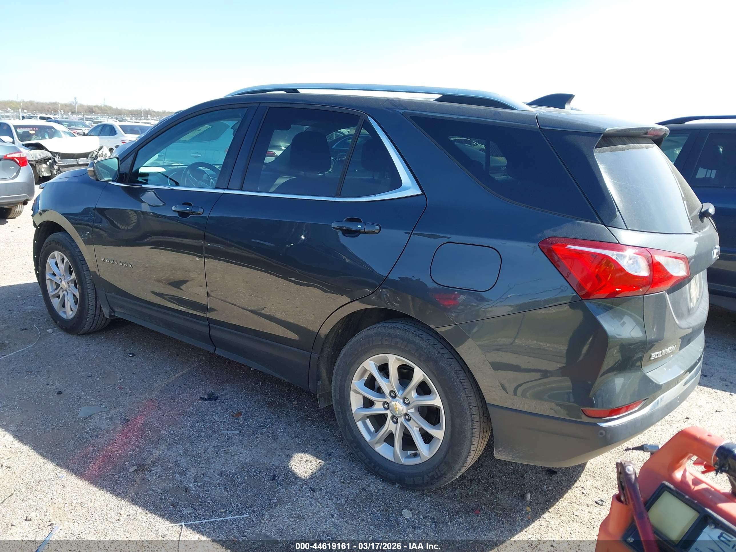CHEVROLET EQUINOX image 3